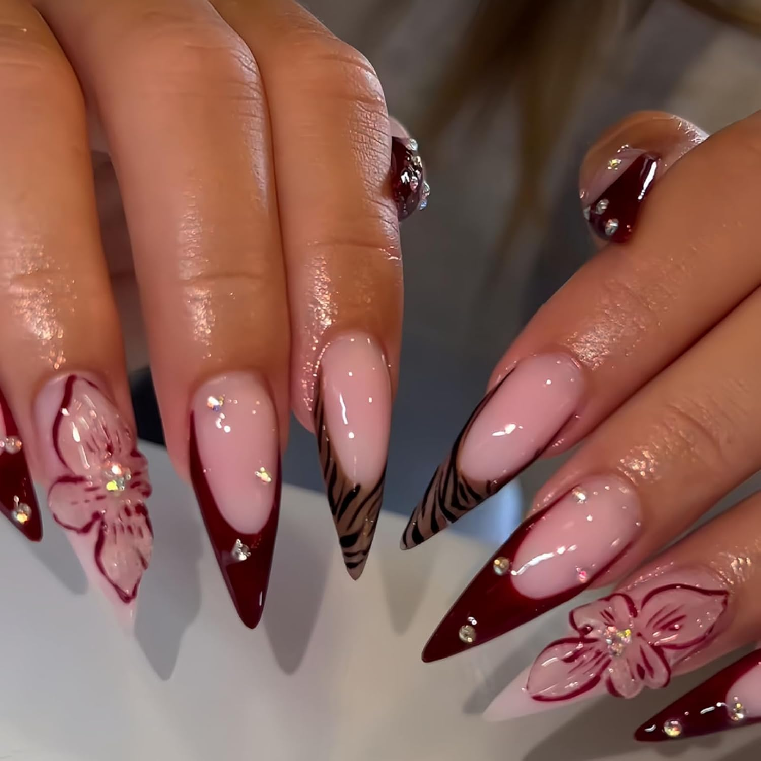 24Pcs Long Press on Nails Stiletto French Brown Pink Flowers Handmade False Nails with Leopard Print image number 4