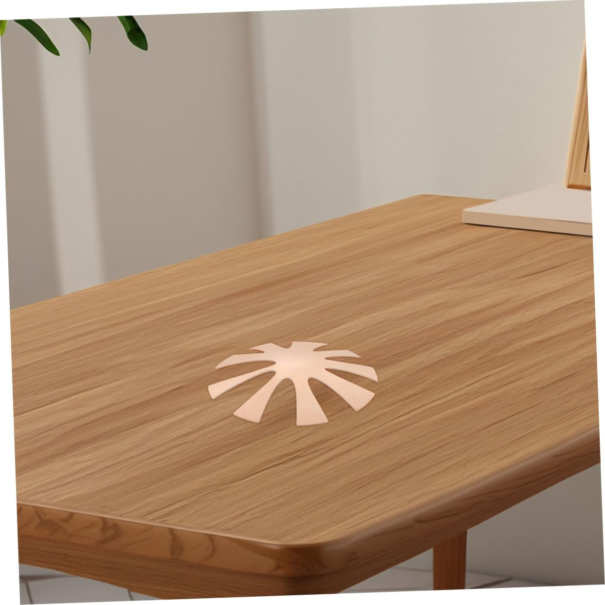 PENIKOKO 2Pcs French Manicure Guide Nail Shape Tip Tool V Shape Metal French Tip Guide for Home Nail Art Trim image number 1