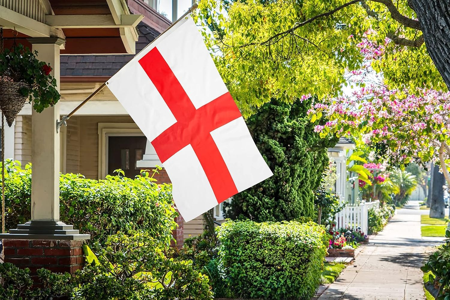 England Flag 90 * 150 CM, English Flag St George'S Cross Flag, Polyester Thickness, Fade Resistant, Brass Grommets, Canvas Header, Indoor,Outdoor, Vibrant Colors,Not Fear of Rain and Snow