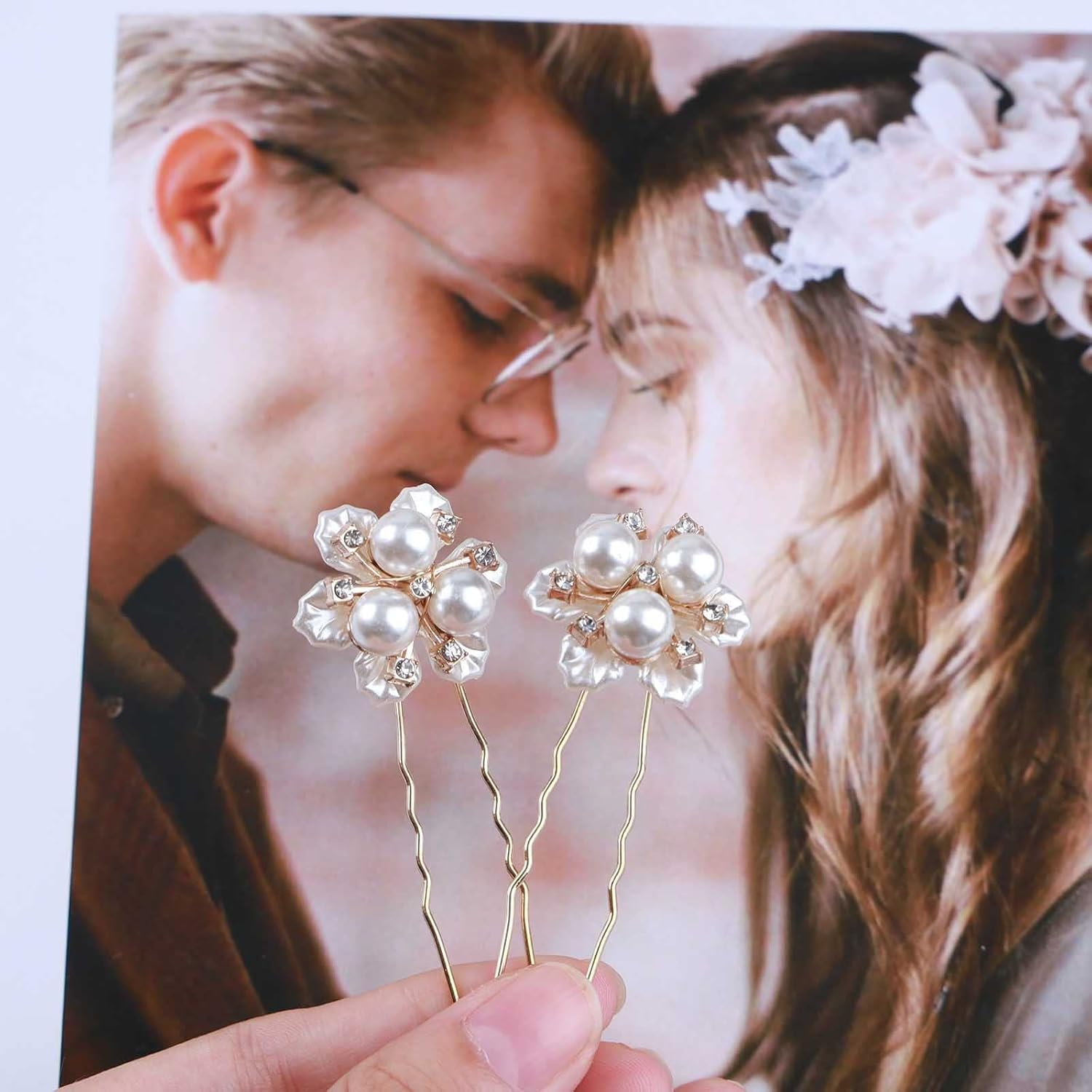 Yheakne Pearl Crystal Wedding Hair Pins Gold Flower Pearl Hair Pins Barrette Vintage Hair Clip Pins Decorative Bobby Pin Boho Hair Clip Bridal Hair Accessories for Women and Girls 2 Pieces (With Pearl) image number 2