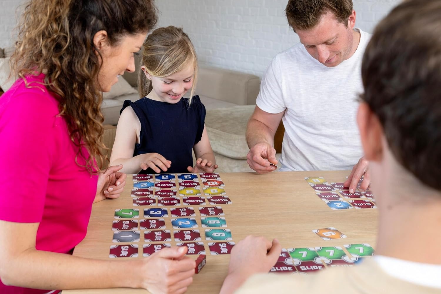 GIGAMIC | Slide image number 3