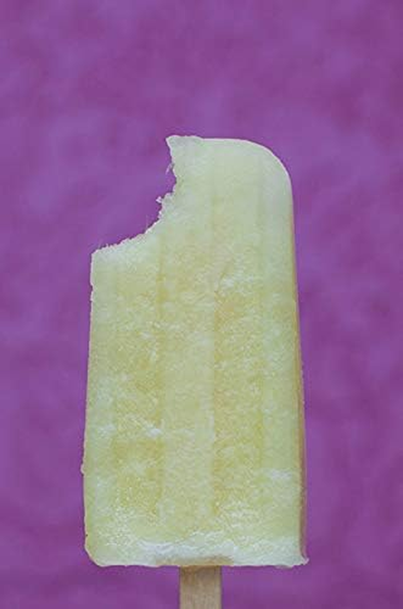 Pineapple Fruit Powder 100G Gluten Free, GMO Free, Vegan, Flavouring - Add to Protein Shakes, Smoothies, Energy Drinks, Baking, Beverages, Juices, Natural Colouring image number 2