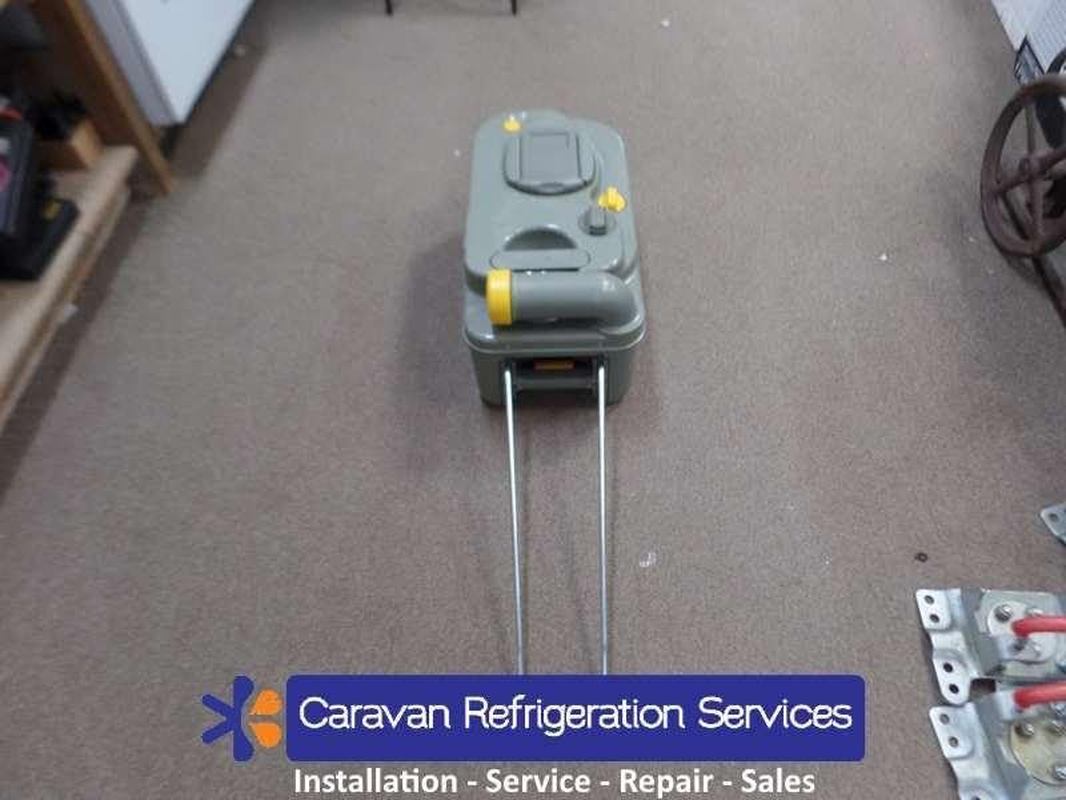 Thetford C200 Series Fresh up Kit Replacement Cassette with Toilet Seat Caravan Motorhome image number 2