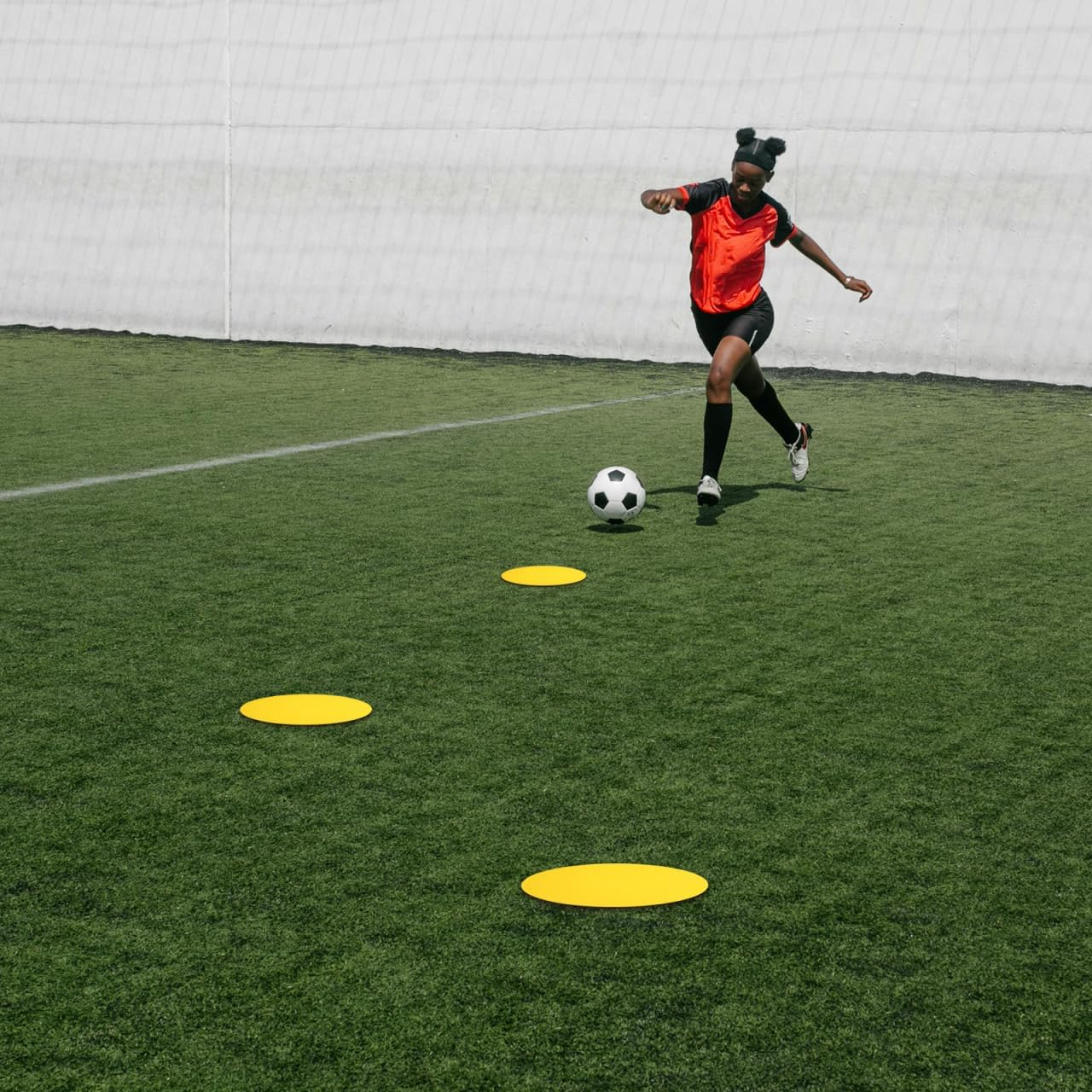 Happyyami Anti-Slip Marking Cone - 10Pcs Colorful PVC Training Discs for Football and Basketball Agility Drills Perfect for Setting up Boundaries image number 1