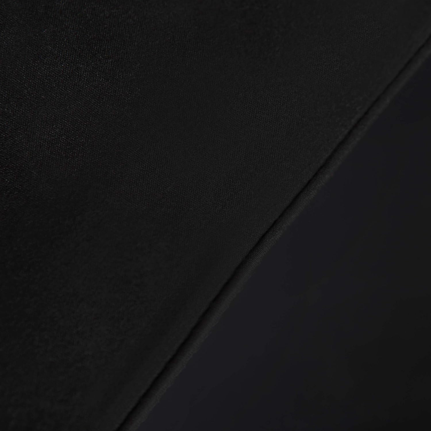 NY Threads Lightweight Double Duvet, 200 GSM All Season Soft Comforter, Box Stitched Microfiber Quilt (Black/Grey, Double - 200X200 Cm) image number 5