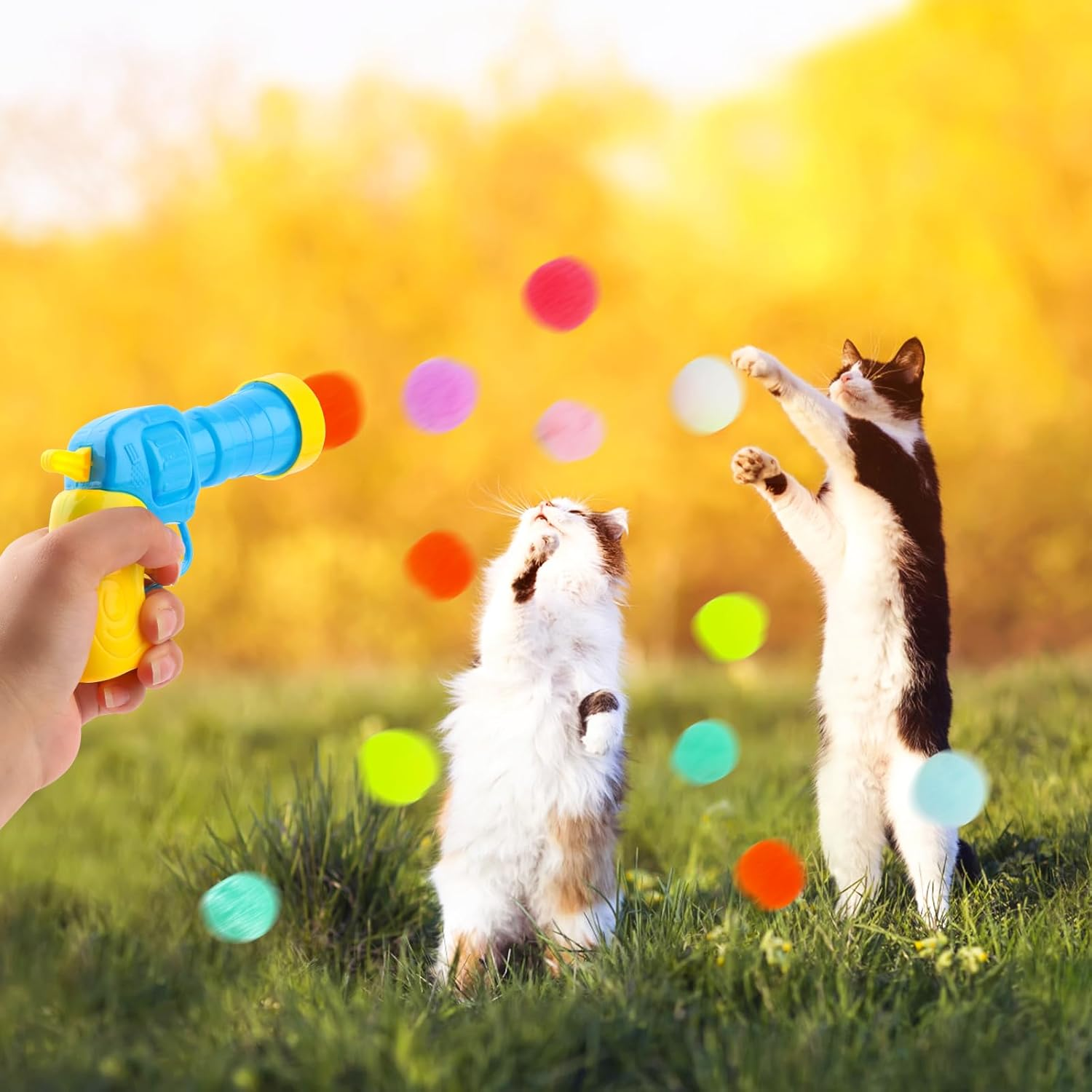 MXTIMWAN Cat Toy Cat Pompom Ball, Pack of 103 Cat Toy Balls with Cat Toy Launcher, Interactive Cat Toy Ball, Cat Felt Balls Toy for Indoor Pets Cats Dogs image number 4