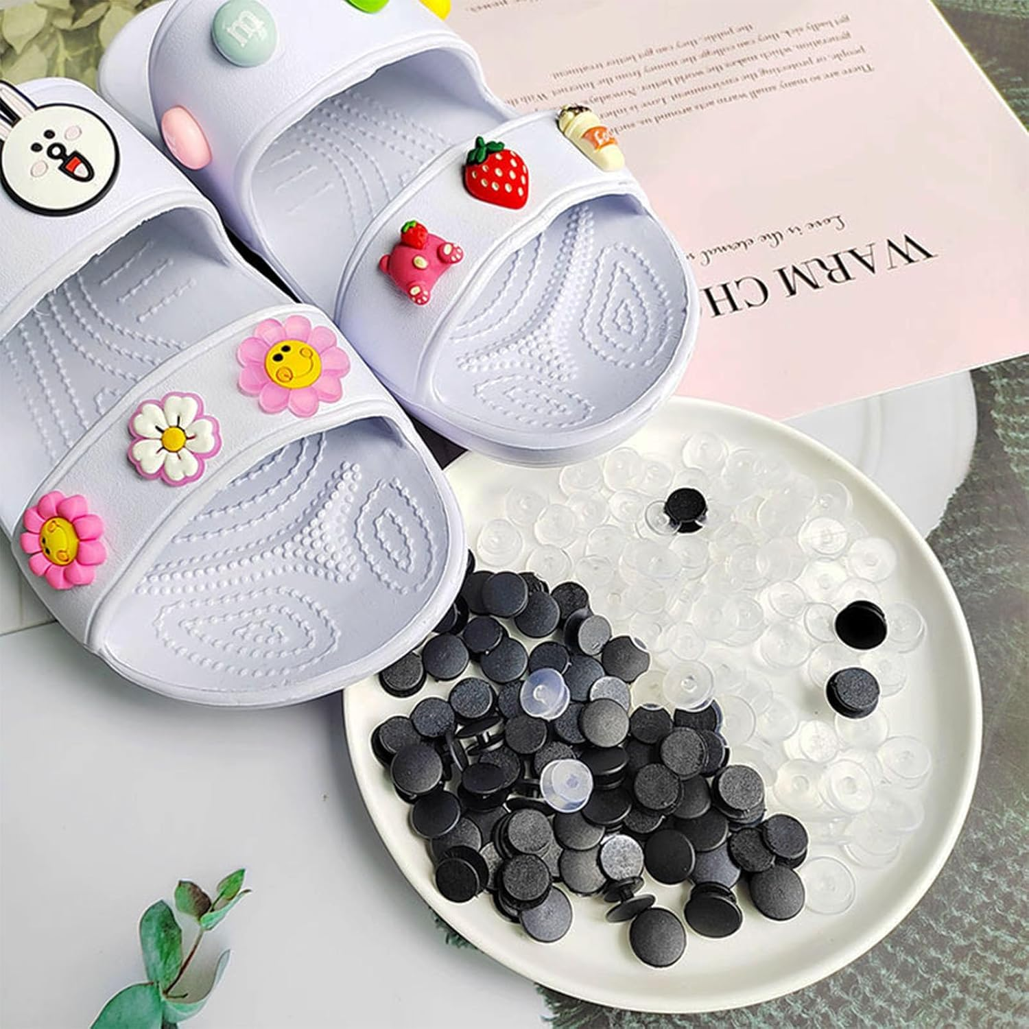 500Pcs Transparent Buttons Plastic Clear Buckles,Diy Shoes Charms Accessories for Shoe Charm Shoe Glue Shoe Charms Plastic Button image number 3