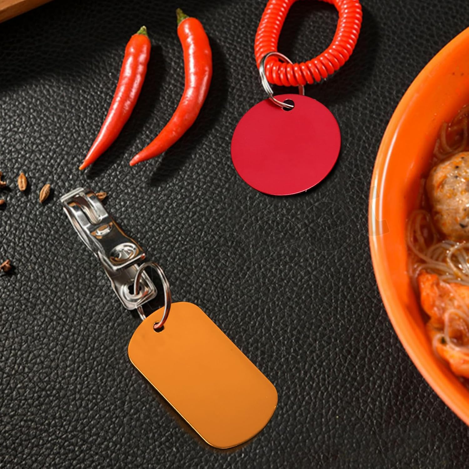 Swpeet 40Pcs 10 Colors 35Mm/ 1.37" round Aluminum Blank Tags with Key Ring Assortment Kit, Engraving Stamping Blank Tags Pet ID Tag for Pendant Decoration, DIY Keychains and Pets Tag Project image number 5