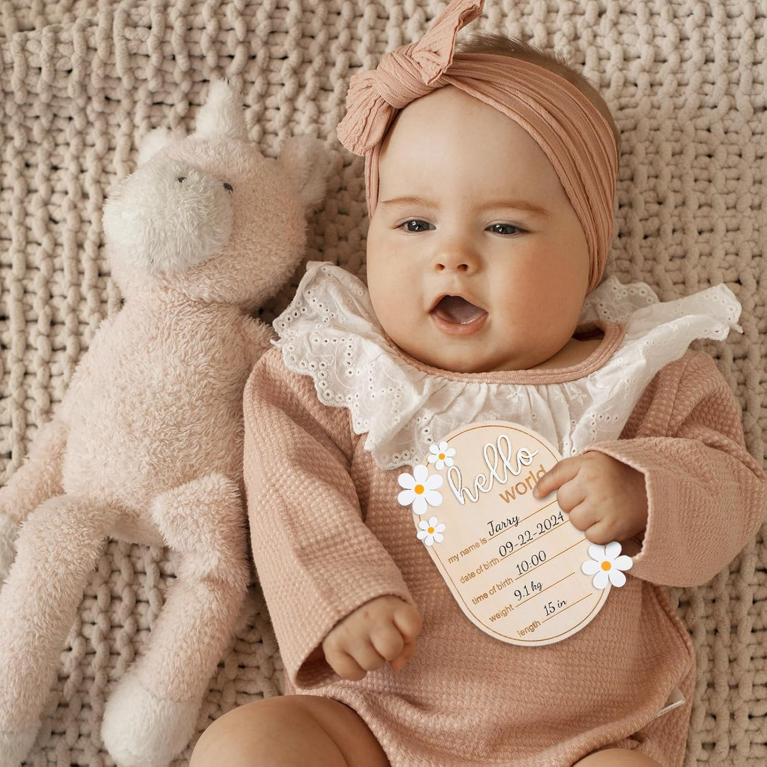 YQQYG Hello World Sign, Wooden Newborn Announcement Sign Birth Announcement Signs for Hospital Nursery Baby Room Baby Baptism Daisy Decoration image number 4