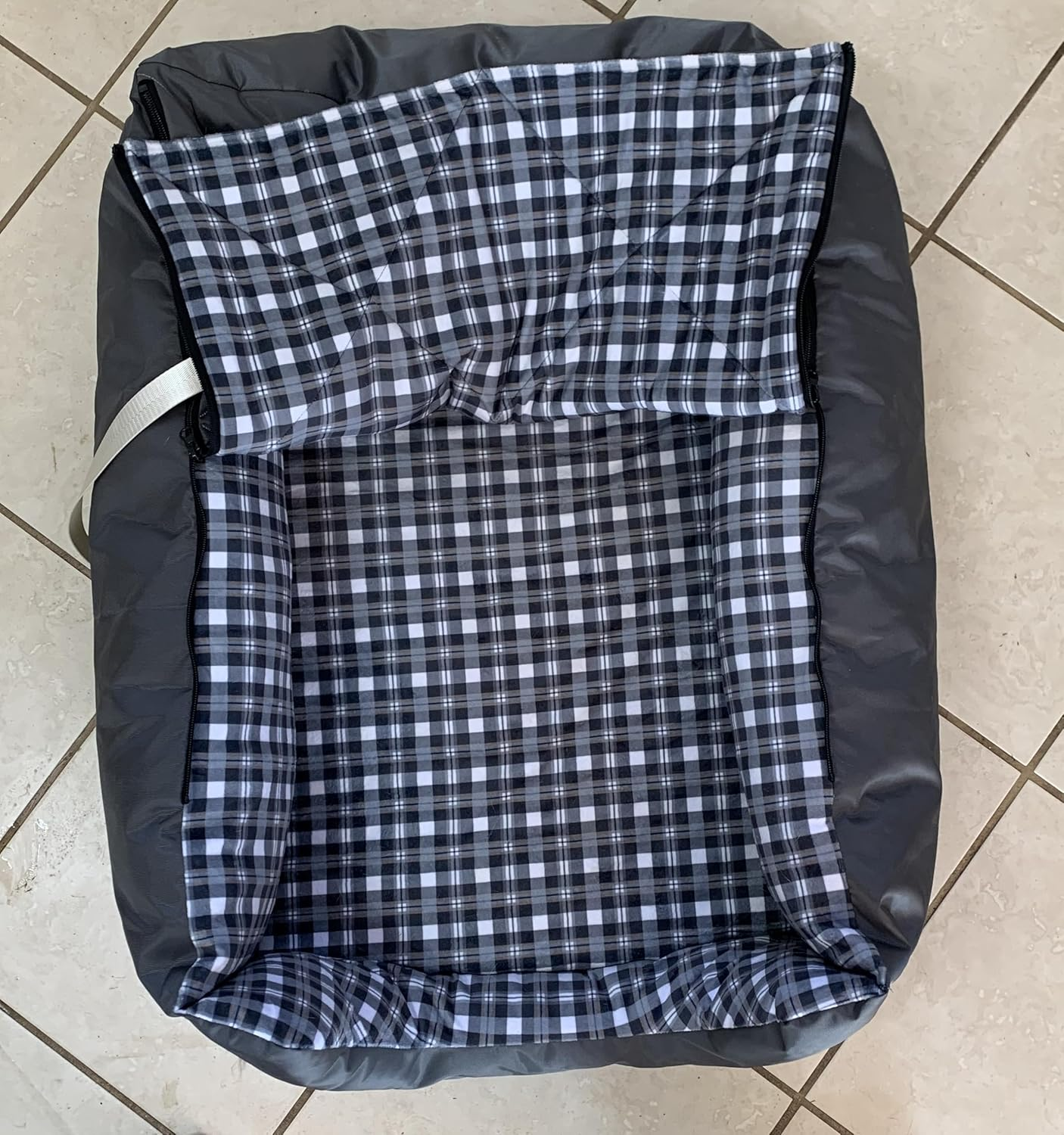 Drovers Dog and Co Swag- Memory Foam - Durable - Scratch and Stain Resistant - Camping - Dog Bed (Large)