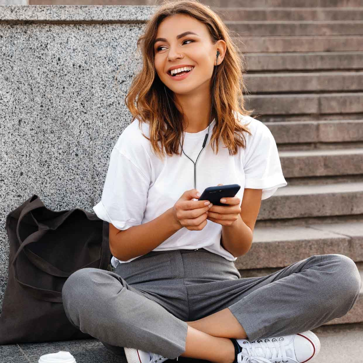 Laser Wired In-Ear Earphones with In-Line Controls, USB-C, Headphone, Black image number 3