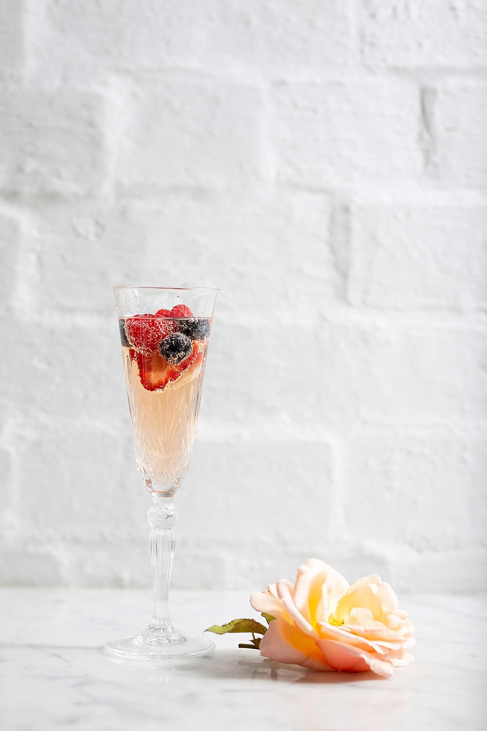 Yellowglen Red Sparkling Non Vintage Wine 750 Ml (Case of 6) image number 5