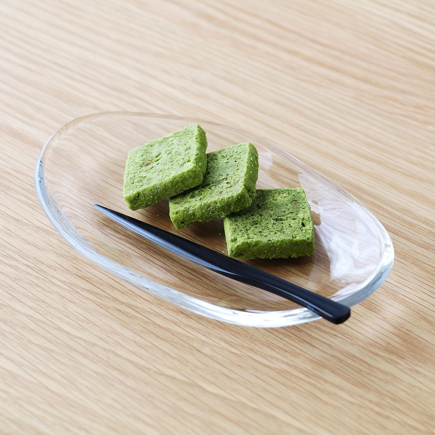 ADERIA P6283 Sneaker Mini Tray, Clear, Set of 3, Made in Japan, Dishwasher Safe, Bean Plate, Small Plate, Serving Plate, Cake Plate, Dish, Lunch Glass, Middle Plate, Japanese Dish, Boys, Long Plate, image number 2