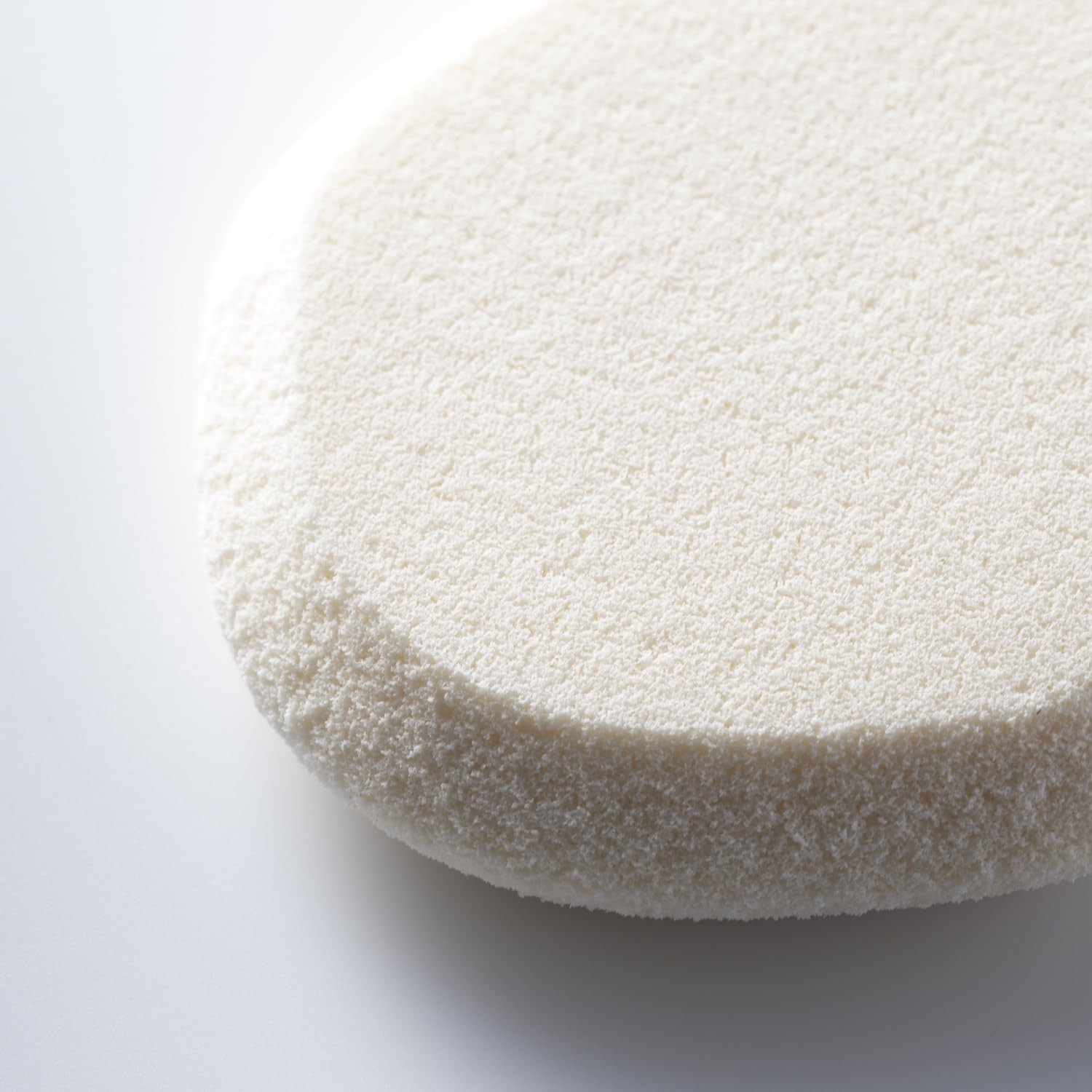 Kai Corporation KQ3055 Bi-Hada Liquid Foundation Puff 1P image number 3