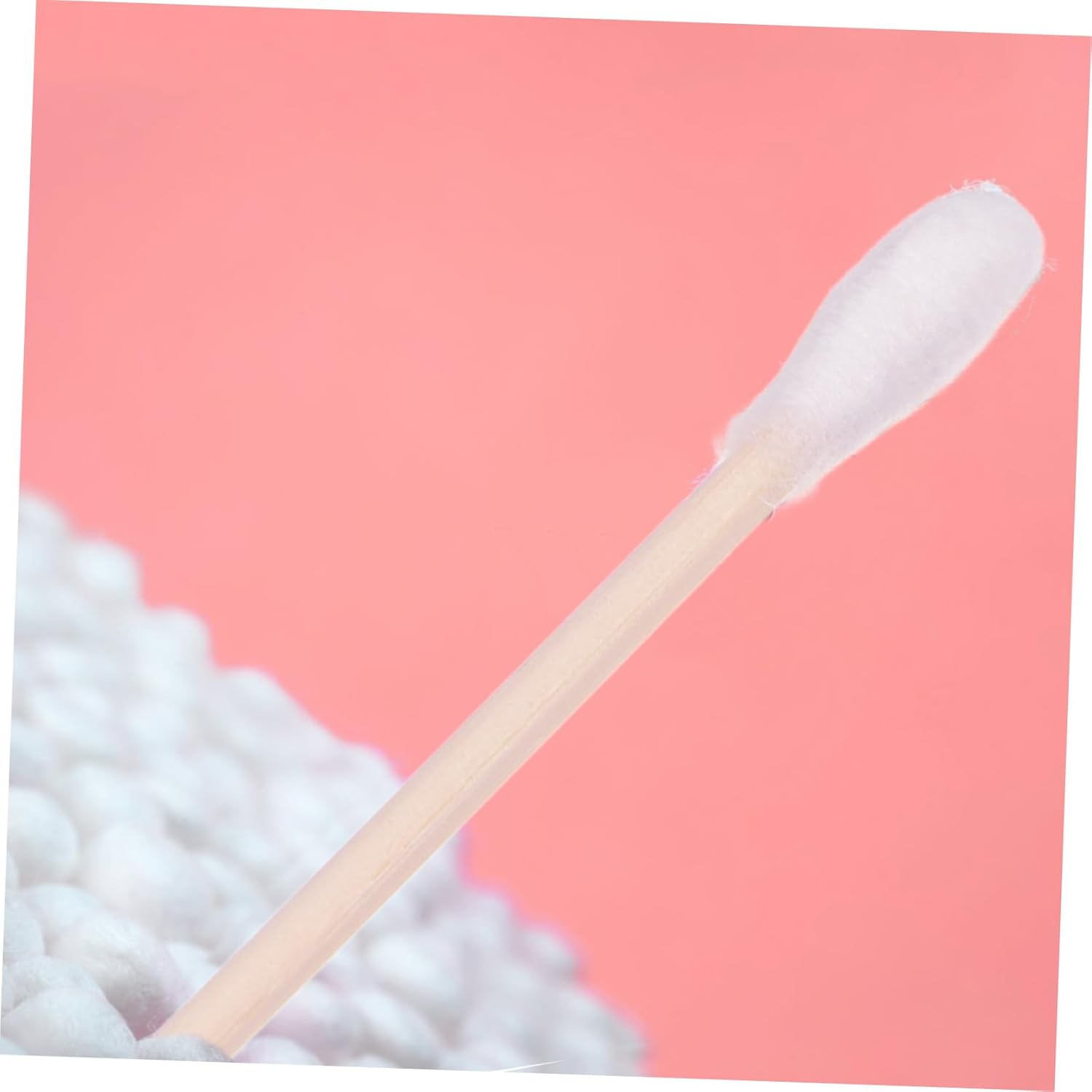 Mobestech 100Pcs Multifunctional Cotton Swabs Dual-Head Cotton Ear Swabs Wooden Handles for Makeup Delicate Surface Cleaning Disposable image number 2