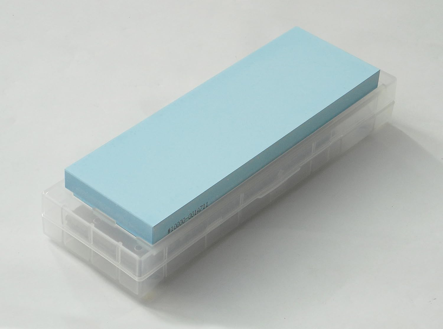 Naniwa Kogyo NA-100 Goken New Super Finishing Whetstone for Professionals #10000, 8.3 X 2.8 X 0.6 Inches (210 X 70 X 15 Mm) image number 3