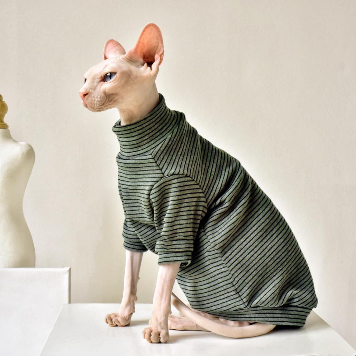UOSIA Sphynx Cat Clothes Cat Sweaters for Cats Only Hairless Cat Pajamas Turtleneck Kitten Onesie Thermal Small Cat Soft Pullover for Sphynx, Devon, Cornish