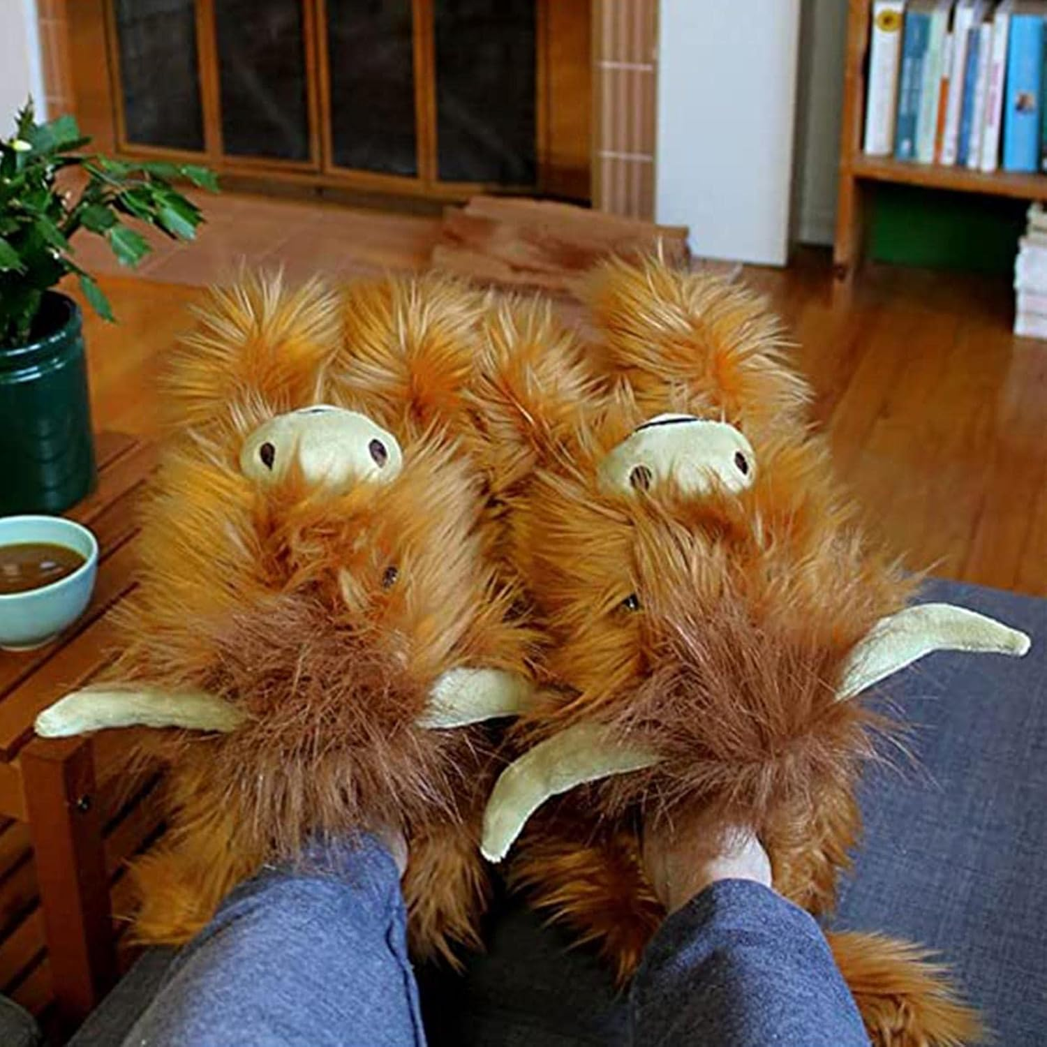 Cow Slippers, Cow Warm Slippers, Highland Cow Stuffed Animal, Cow Shape Warm Slippers for Home, Indoor Outdoor Warm Animal Slippers for Adult Women Men Girl and Boys image number 4