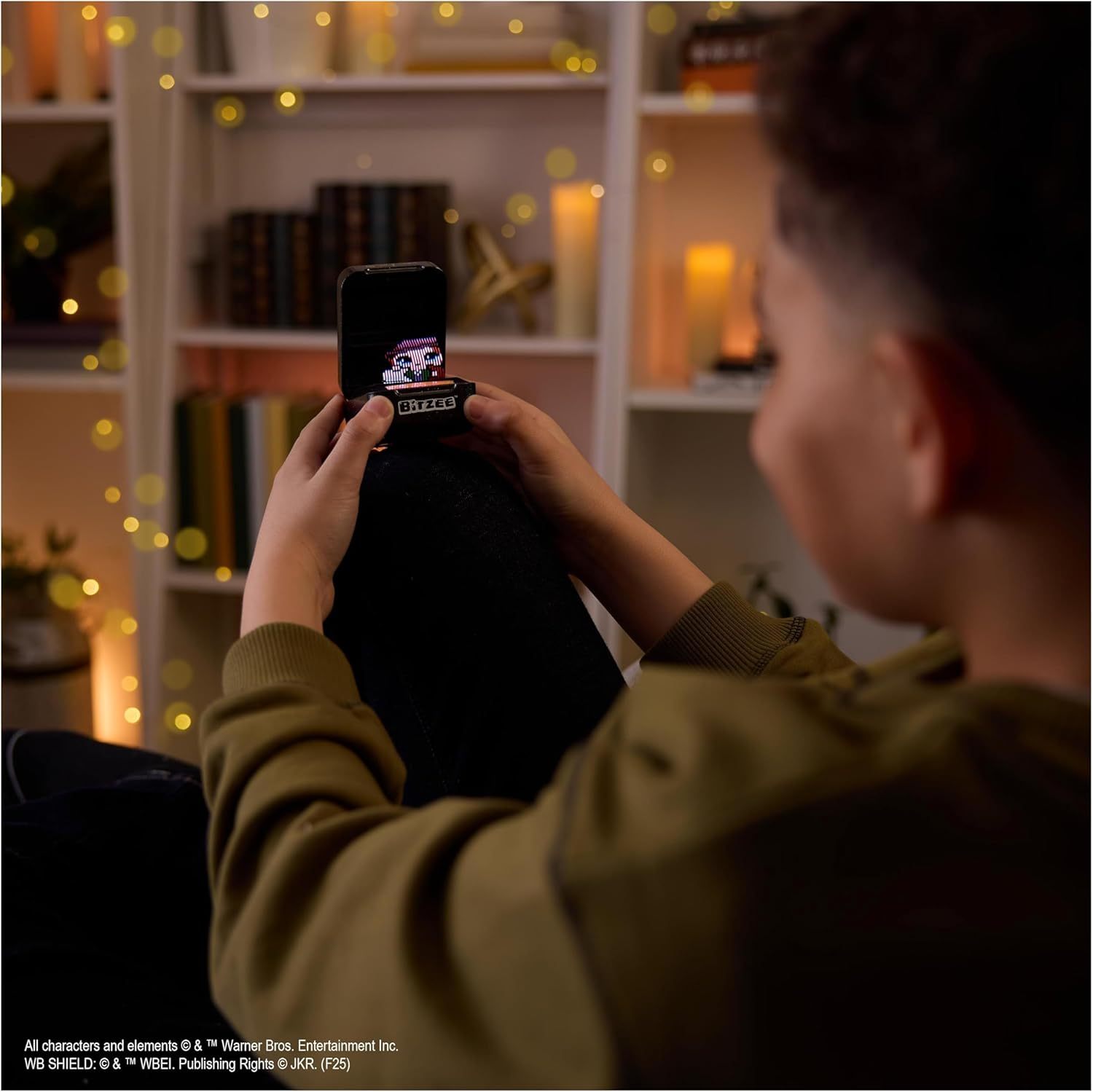 Wizarding World Harry Potter, Bitzee Interactive Toy with 20 Characters Inside, Reacts to Swipes, Tilts & Taps, Digital Pet Kids Toys for Girls & Boys image number 5