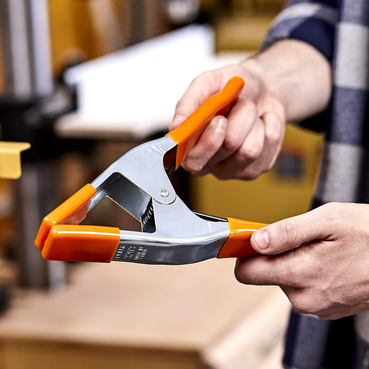 Pony Jorgensen Metal Spring Clamp 76Mm Capacity with Non-Marring Protectors image number 3