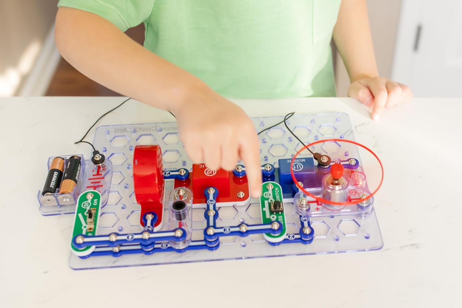 Snap Circuits SC-750 Extreme Electronics Discovery Kit