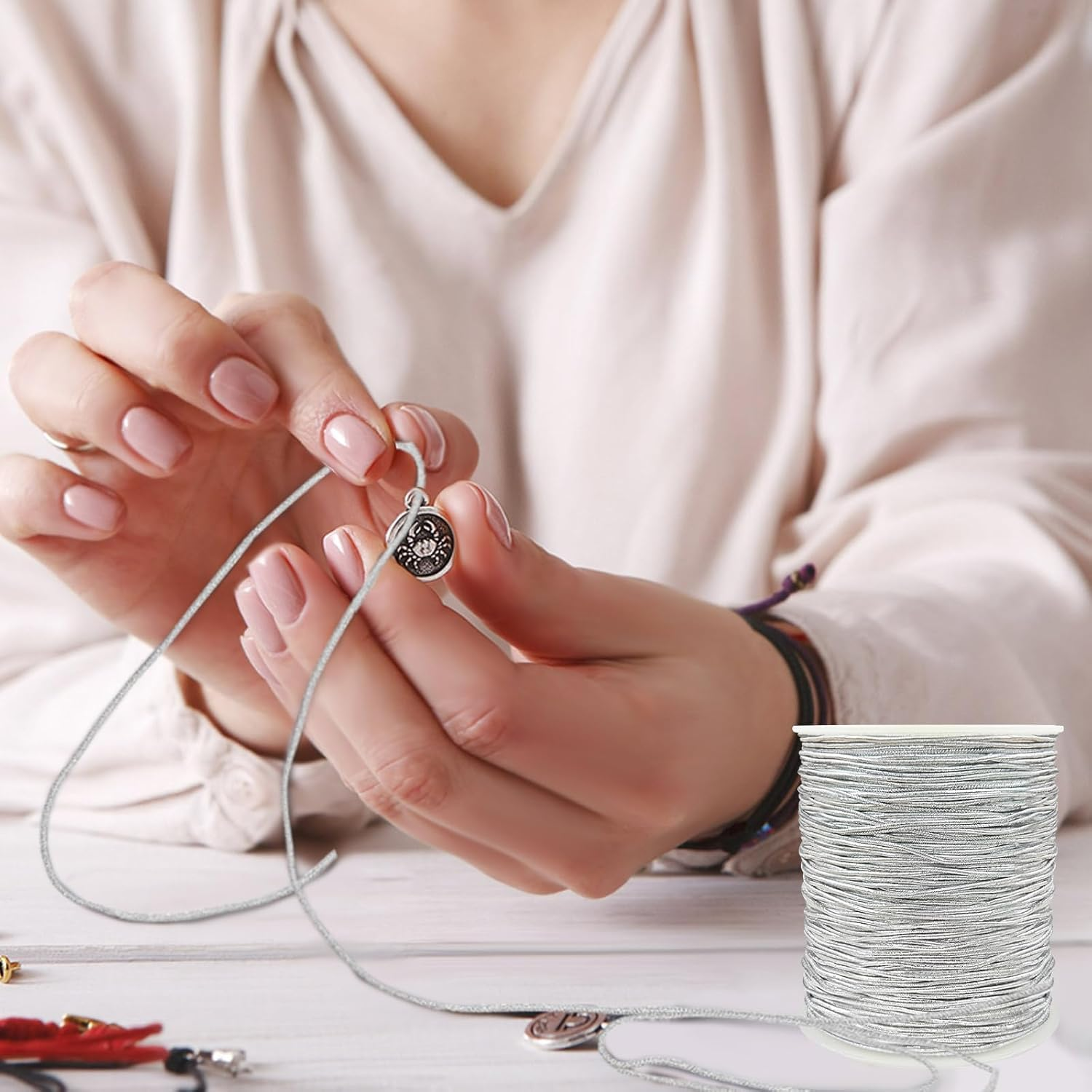 1 Rolls Metallic Elastic Cords Stretch Cord,0.8Mm X 100M Ribbon Metallic Tinsel Cord Rope,For Braiding Rope for Gift Wrapping,Crafts,Ornaments Hanging,Jewelry Making,Bracelets,Hair Decorations (S) image number 5