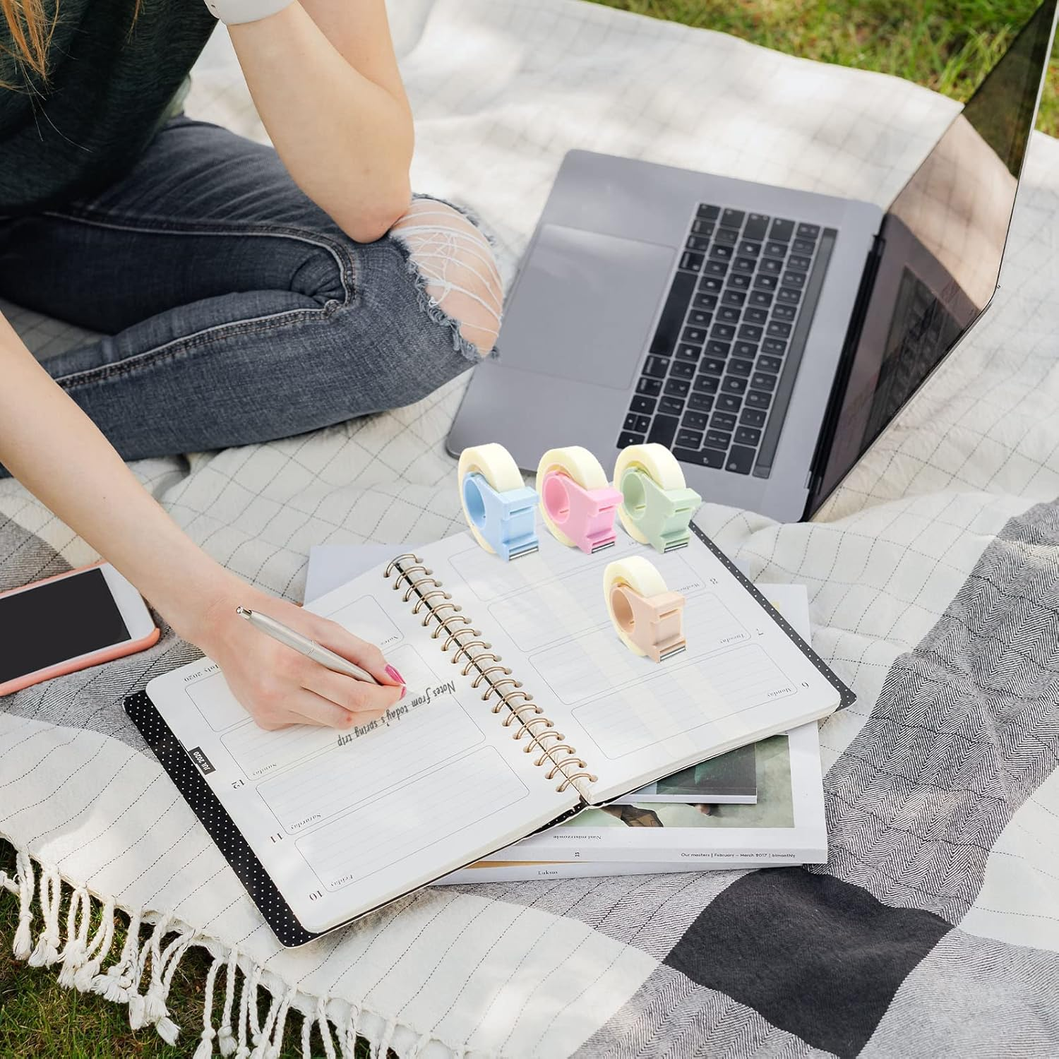 4 Pack Invisible Tape with Mini Dispenser Set 1/2 Inch Magic Tape Writable Transparent Tape Portable Repairing for Office School Home (4 PCS) image number 6