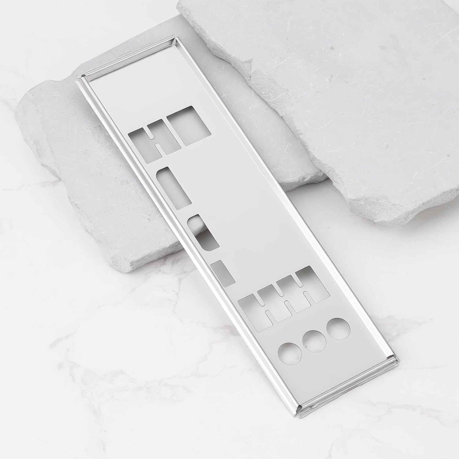 Emagtech I/O Backplate Computer Case Bezel Compatible with Dell XPS 8930 IPCFL-VM image number 6