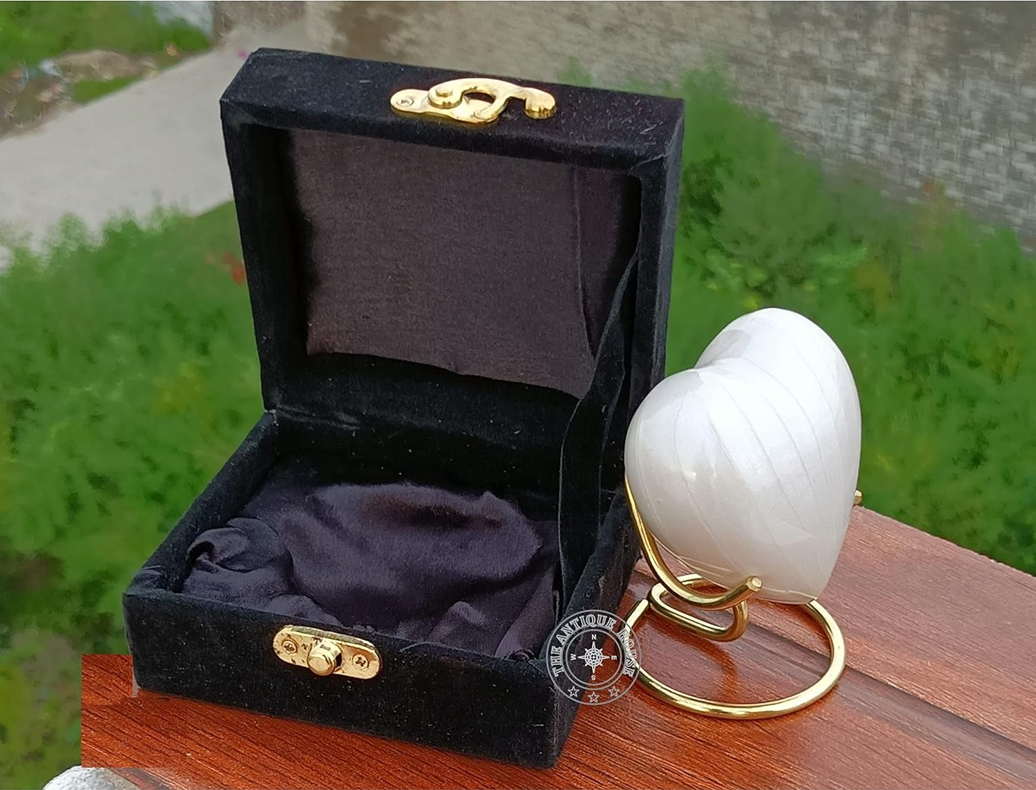 The Antique House White Cremation Urn for Ashes Keepsake Heart Urn with Black Box & Brass Stand Mini Urn for Your Loved One Adult & Funeral Burial for Adults & Infants (A254) image number 5