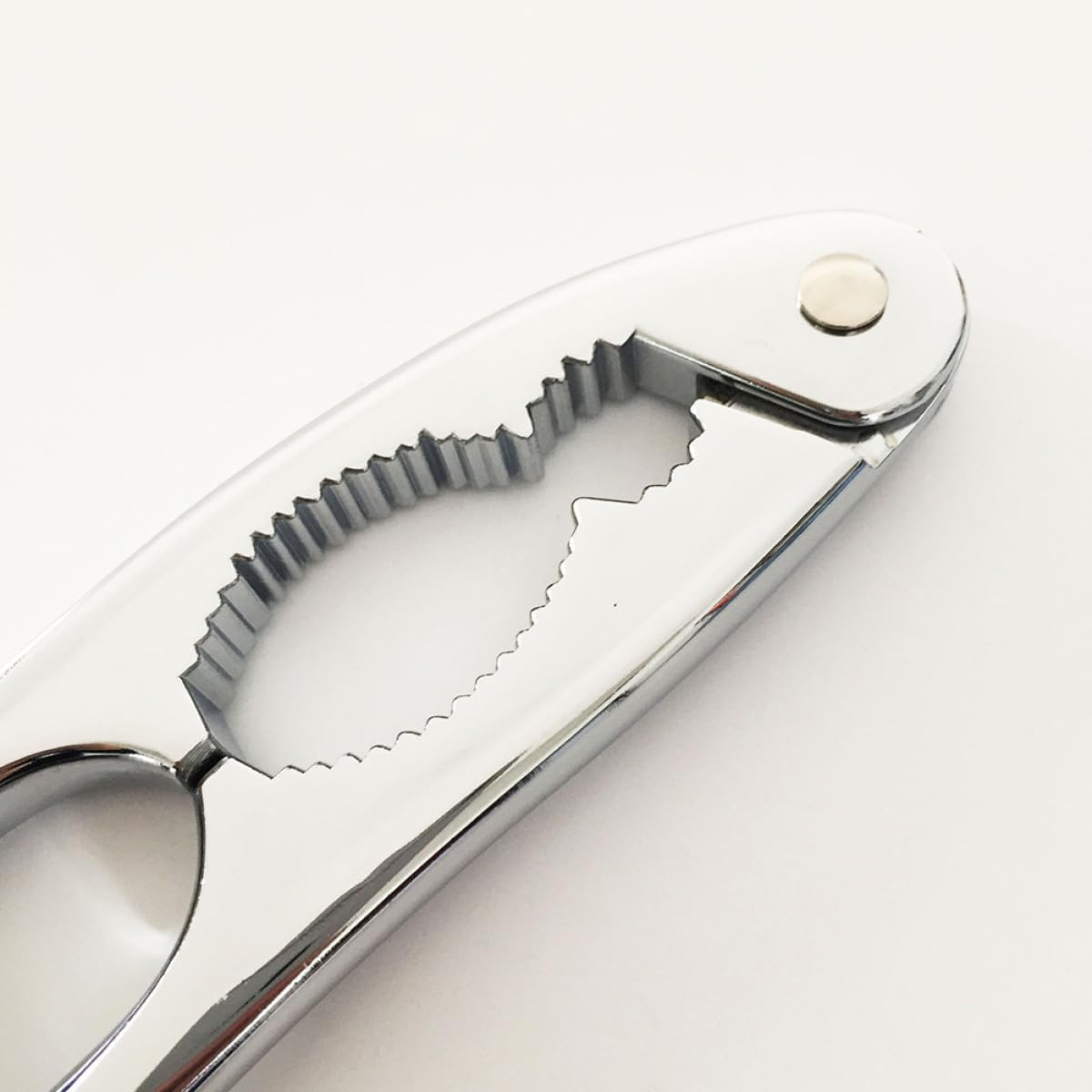 SHINEOFI Multifunctional Walnut Cracker Tool with White Matte Nickel Finish, Handheld Nutcracker for Walnuts, Pecans, Crab Legs, and Seafood, Kitchen Shelling Gadget for Easy Nut and Crab image number 2