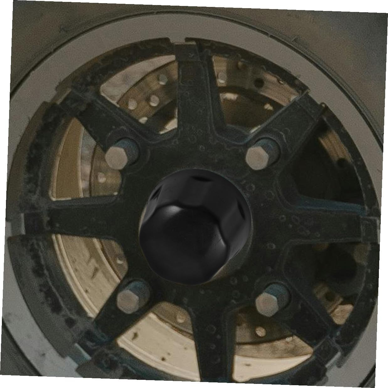 COMPUKAS 2Pcs ATV Wheel Hub Rubber Caps for Trailers and Go-Karts Rubber Dust Cover for Enhanced Wheel Easy Installation for ATV Accessories image number 1