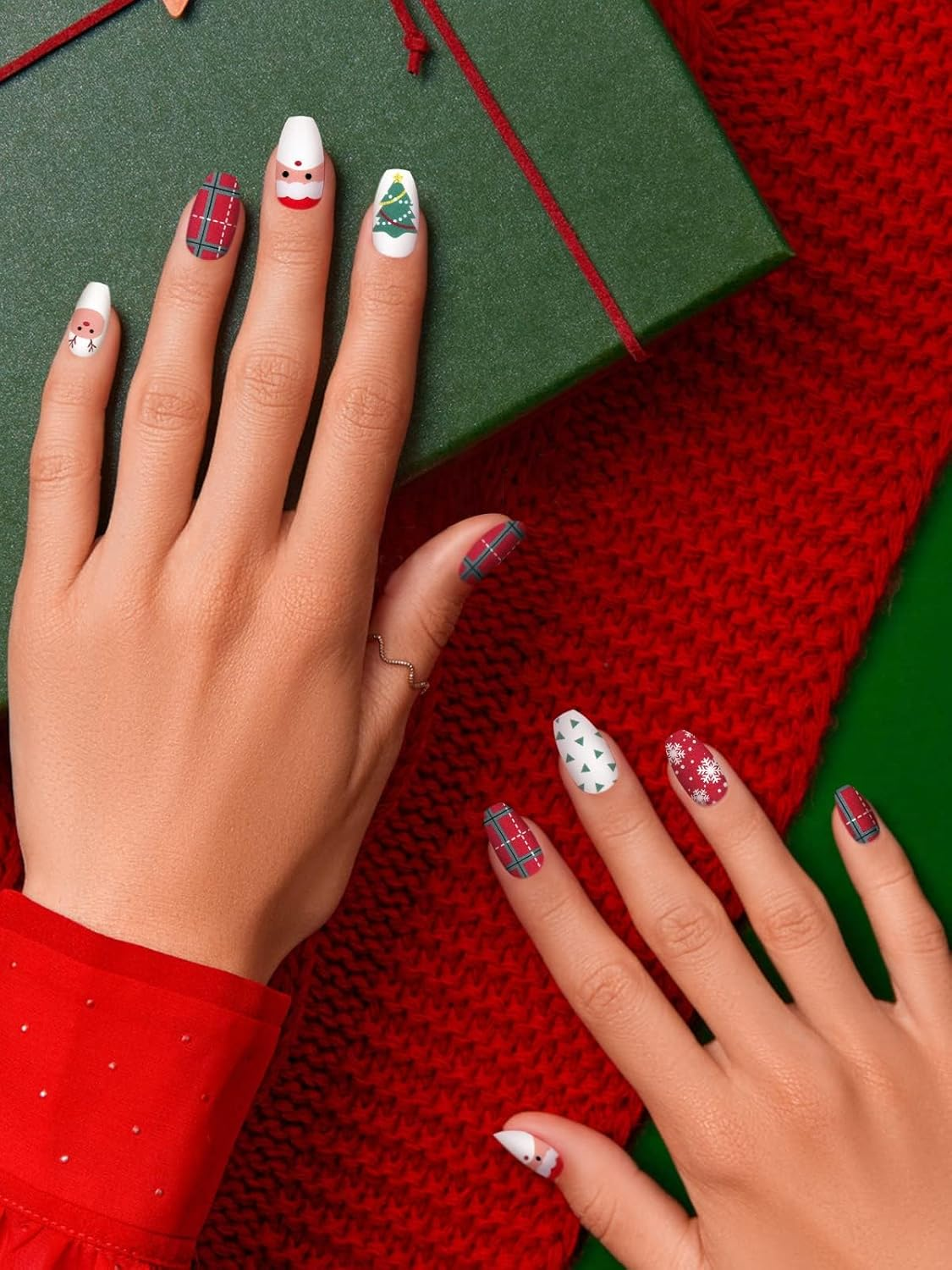 Kalolary 8Sheets Christmas Full Wraps Self-Adhesive Nail Polish Stickers with 1Pcs Nail File, Christmas DIY Nail Art Stencil Christmas Tree Snowflake Elk Nail Wraps Decal Strips Manicure Kit image number 4