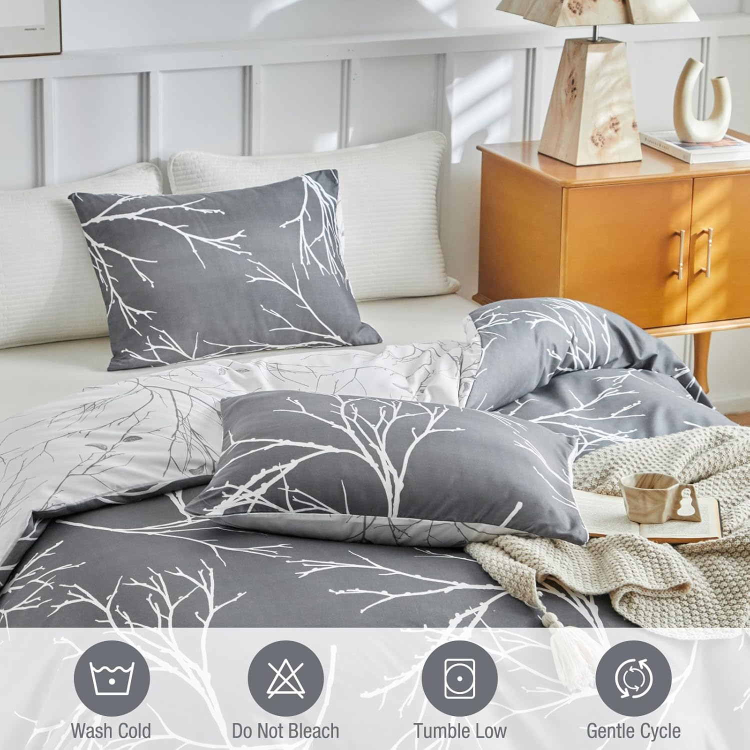 Tokokimo 3 Piece Bedding Set 220 X 240 Cm with 2 Pillowcases with Zip 65 X 65 Cm Microfiber Duvet Cover with Twig Motif for Double Bed with Zip, Dark Grey image number 6