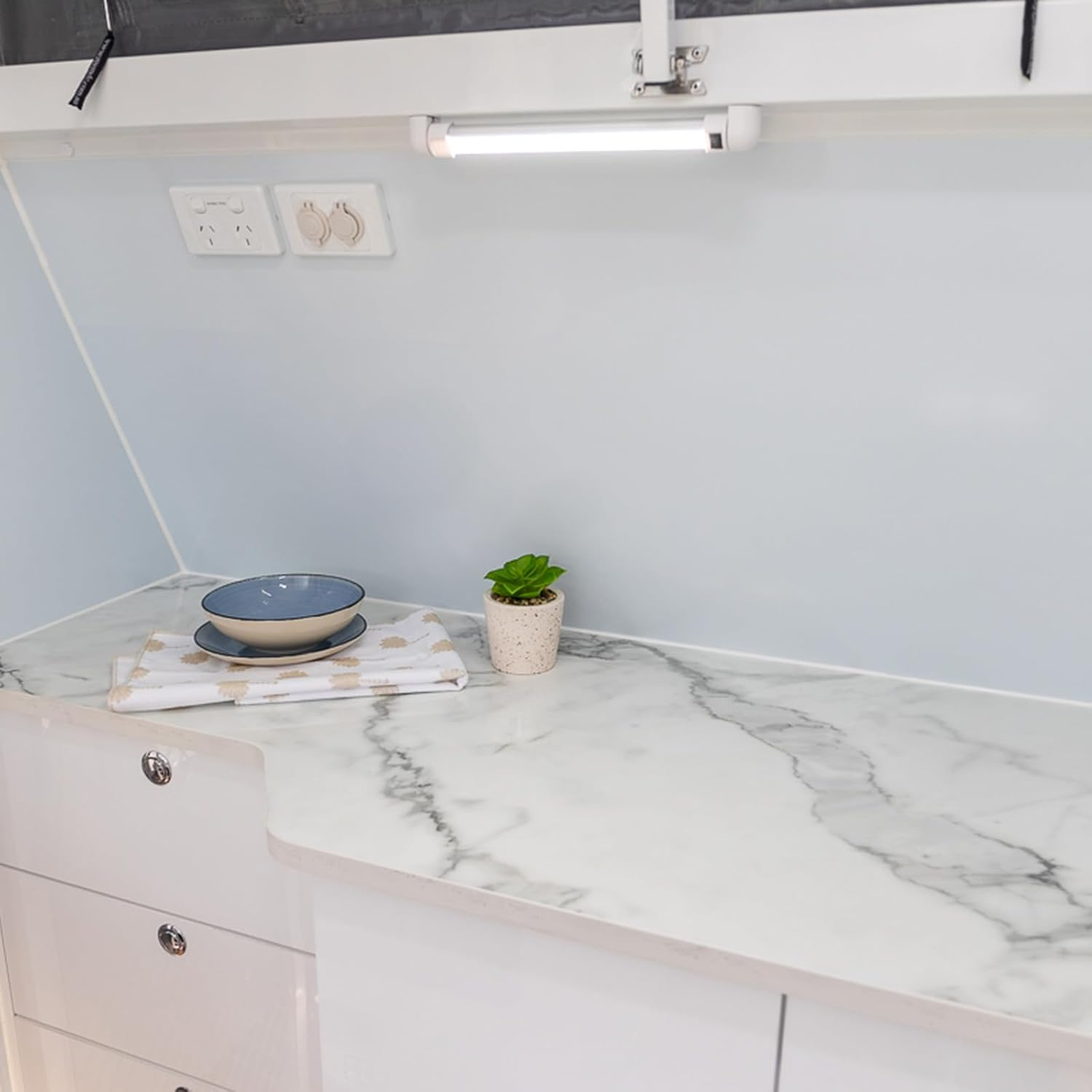 Dream Lighting 12V LED Rail Strip Lights 6 Inches Switched Aluminum Swivel Bar Lamp 156Mmcool White LED under Cabinet Rotating Lighting for RV Motorhome Caravan Boat Marine Yacht Pack of 2 image number 4