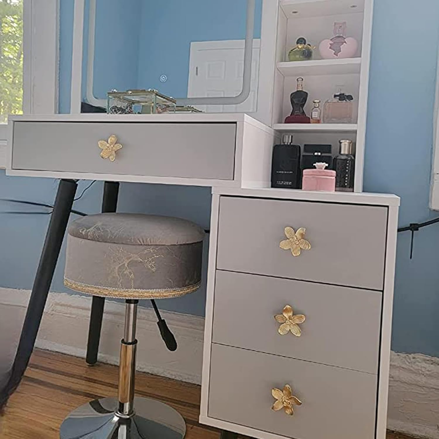 Gold Flower Drawer Knobs Creative Petal Kitchen Cabinet Knobs Dresser Knobs Furniture Cupboard Drawer Pulls Handles for Wardrobe Door Pulls 4Pcs (Flower, 4Pcs) image number 1