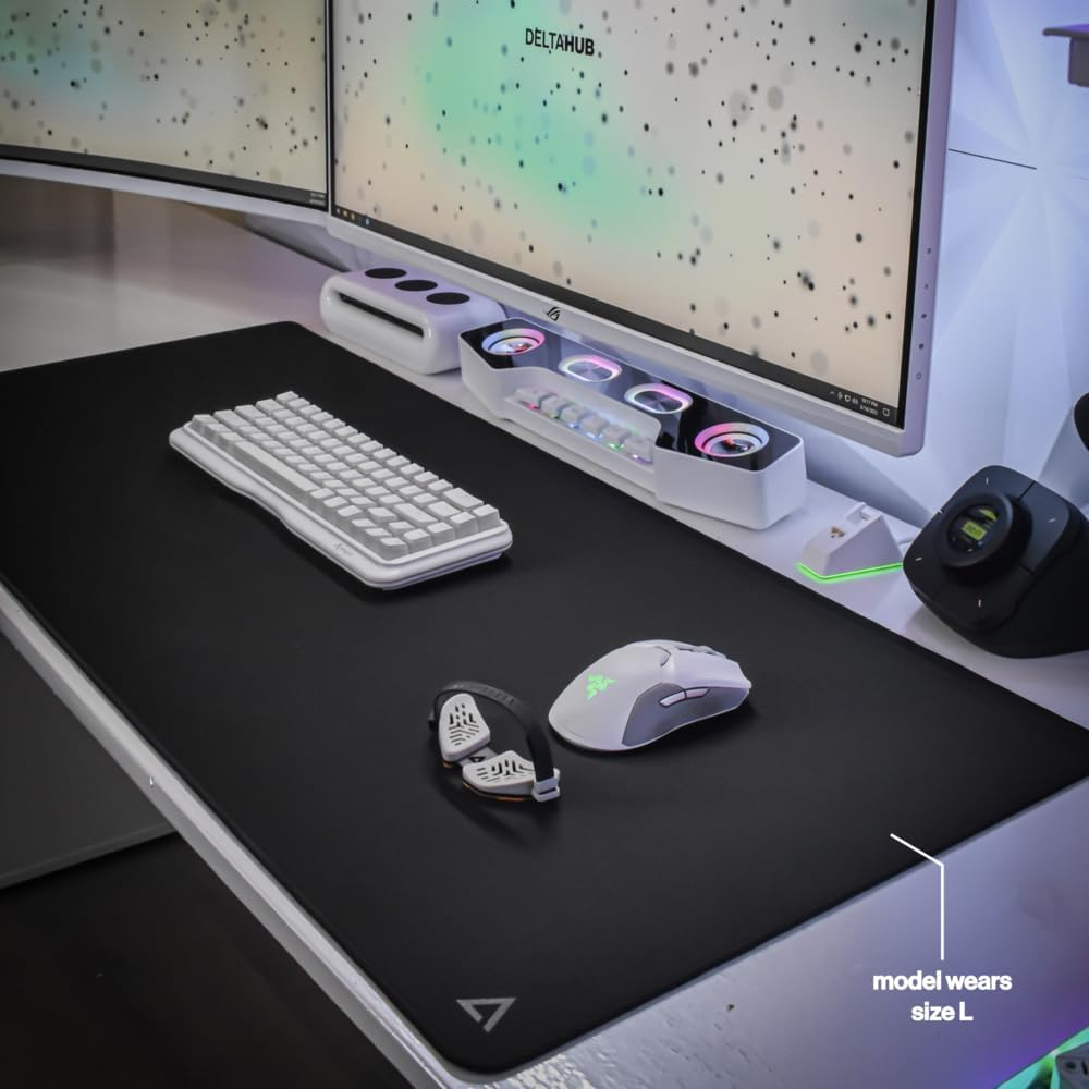 Gaming Desk Pad (Black, Large) image number 5