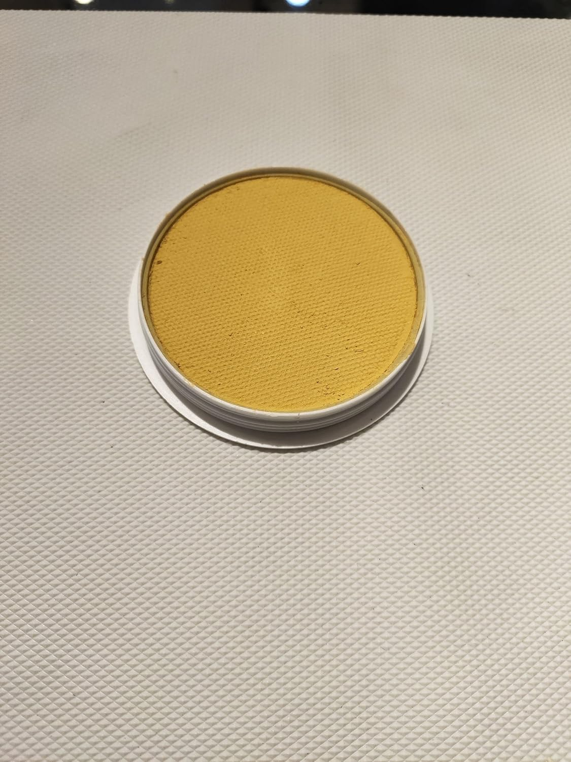Pmw - Mifi Pan-Cake - Yellow Colour Make up Powder for All Skin Type for Classical Dance -Matte, Pack of 1, 100 Gram image number 1