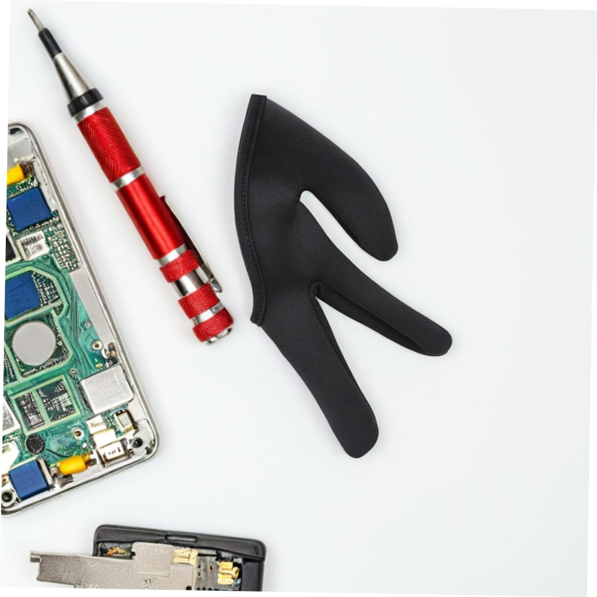 ZUNOXAZ 2Pcs Heat Resistant Thermal Hair Styling Gloves Lightweight Three Finger Covers for Curling and Straightening Insulation for Safe Hair Dyeing at Home and Salon image number 6