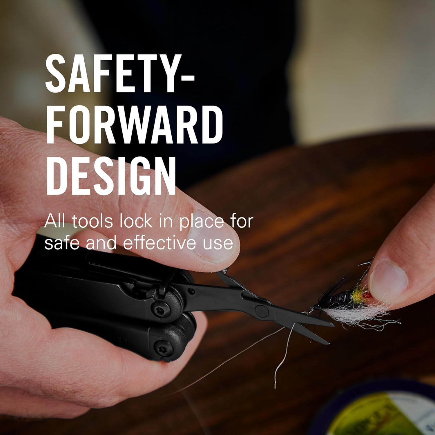 LEATHERMAN, Wave plus Multitool with Premium Replaceable Wire Cutters, Spring-Action Scissors and Nylon Sheath, Black image number 6