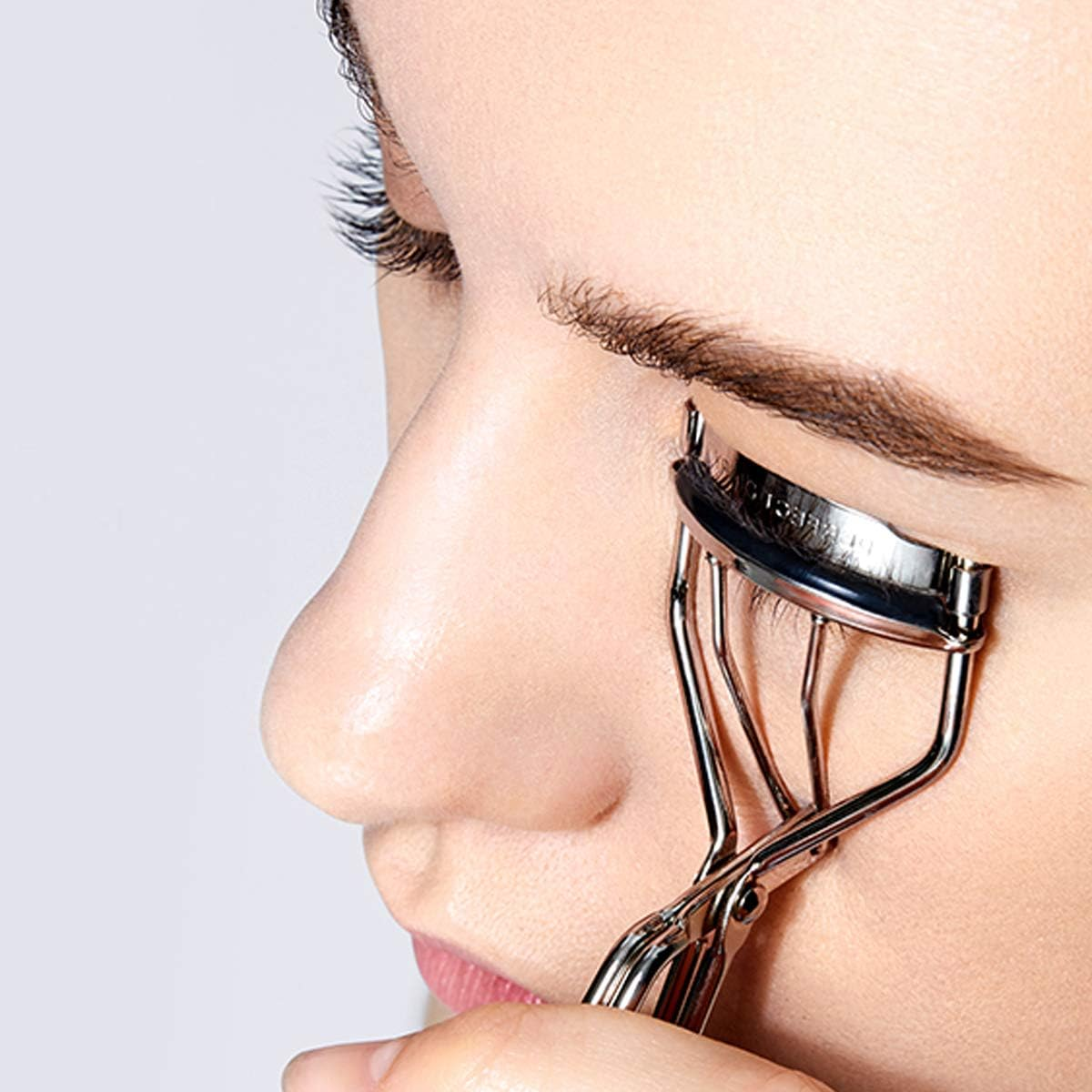 Curler Refills Eyelash Curler Refill Pads Silicone Rubber Curler Replacement Refills Pads for Universal Eyelash Curler with a Clear Storage Box, Black, 12 Pcs image number 6