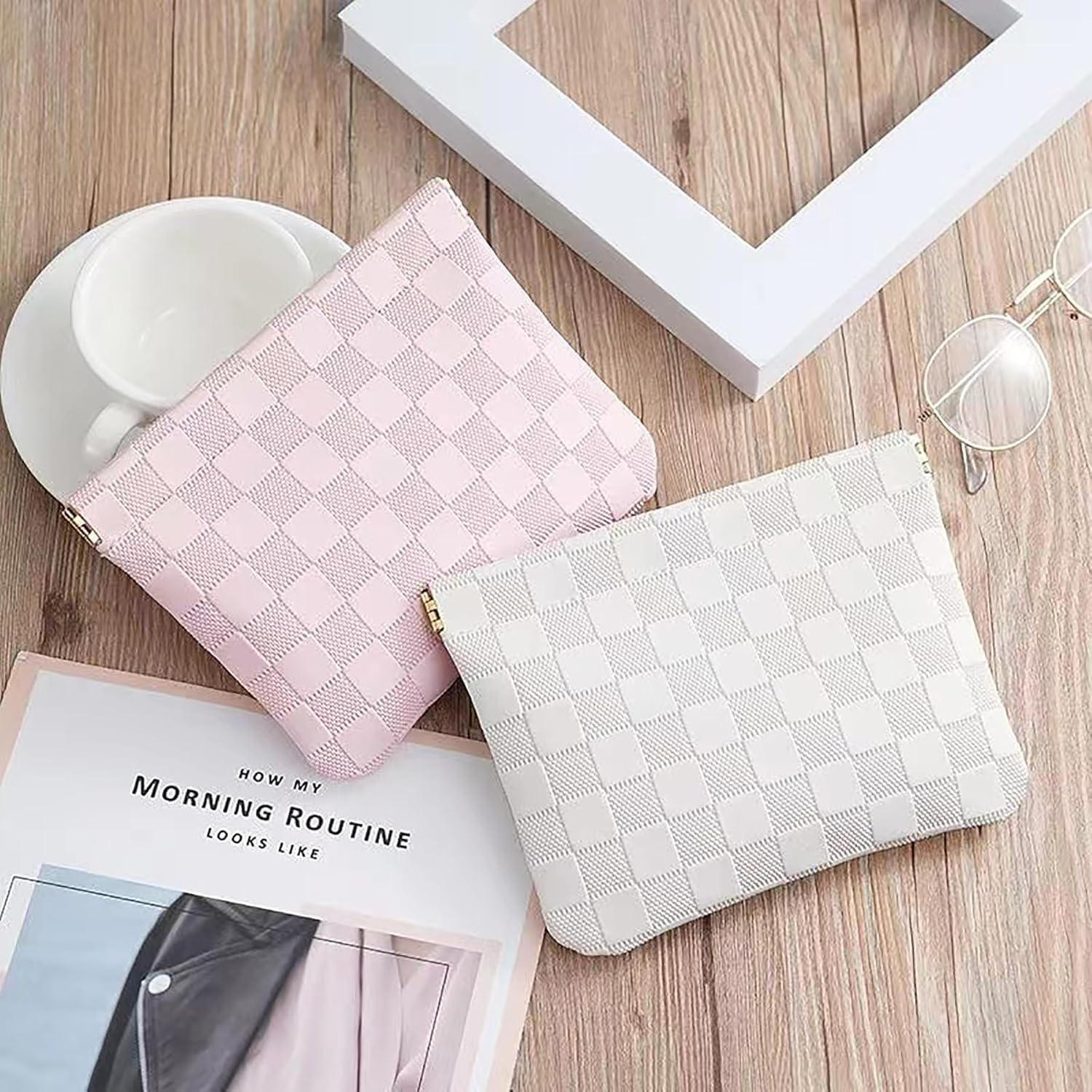 Leather Pocket Cosmetic Bag for Purse,Coin Purse Lipstick Cosmetic Accessories Organizer, Travel Kit Storage Pouch,Waterproof Portable No Zipper Self-Closing Small Makeup Pouch for Women （ Pink+White） image number 2