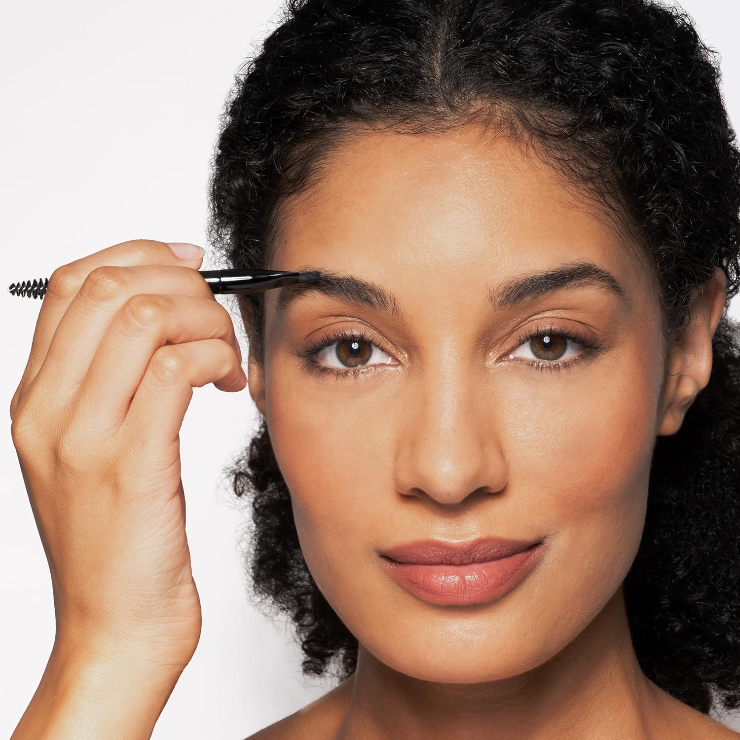 Tweezerman Brow Shaping Set image number 2