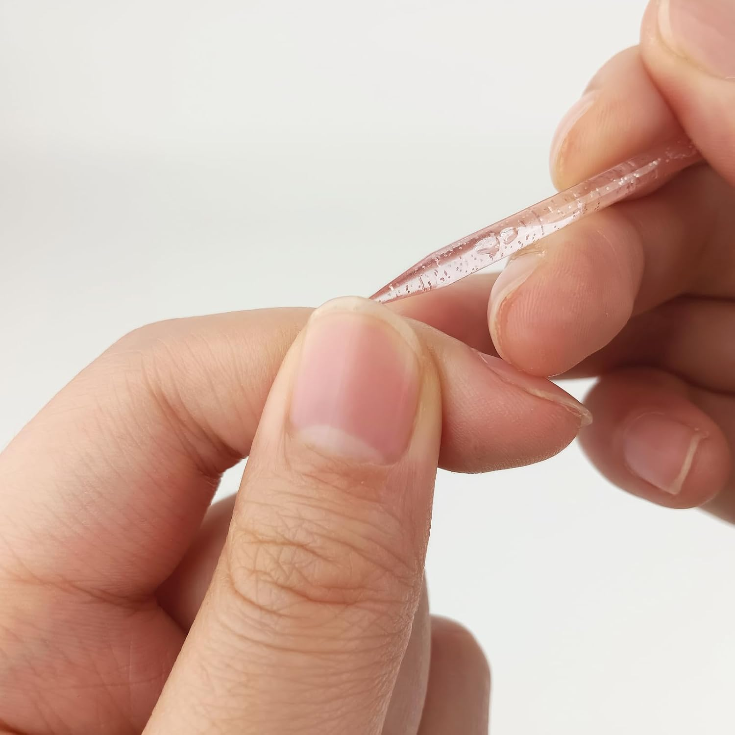 100PCS Disposable Cuticle Sticks for Nails, Double Sided Cuticle Pusher, Cuticle Manicure and Pedicure Stick for Fingernail Cleaning image number 2