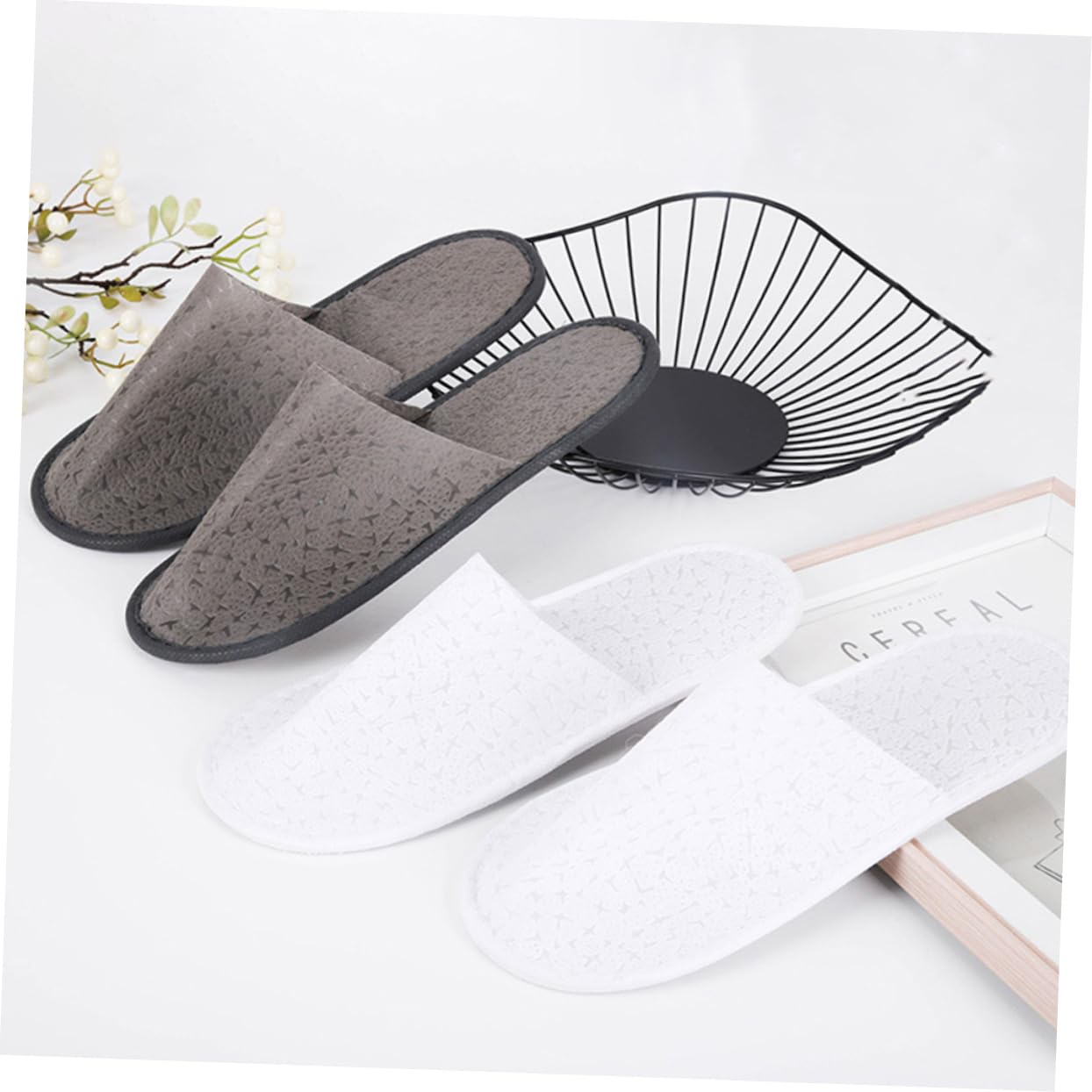 SOESFOUFU 10Pairs Slip Guest Slippers Disposable Thin Travel Slippers for Hotel Spa Salon image number 4