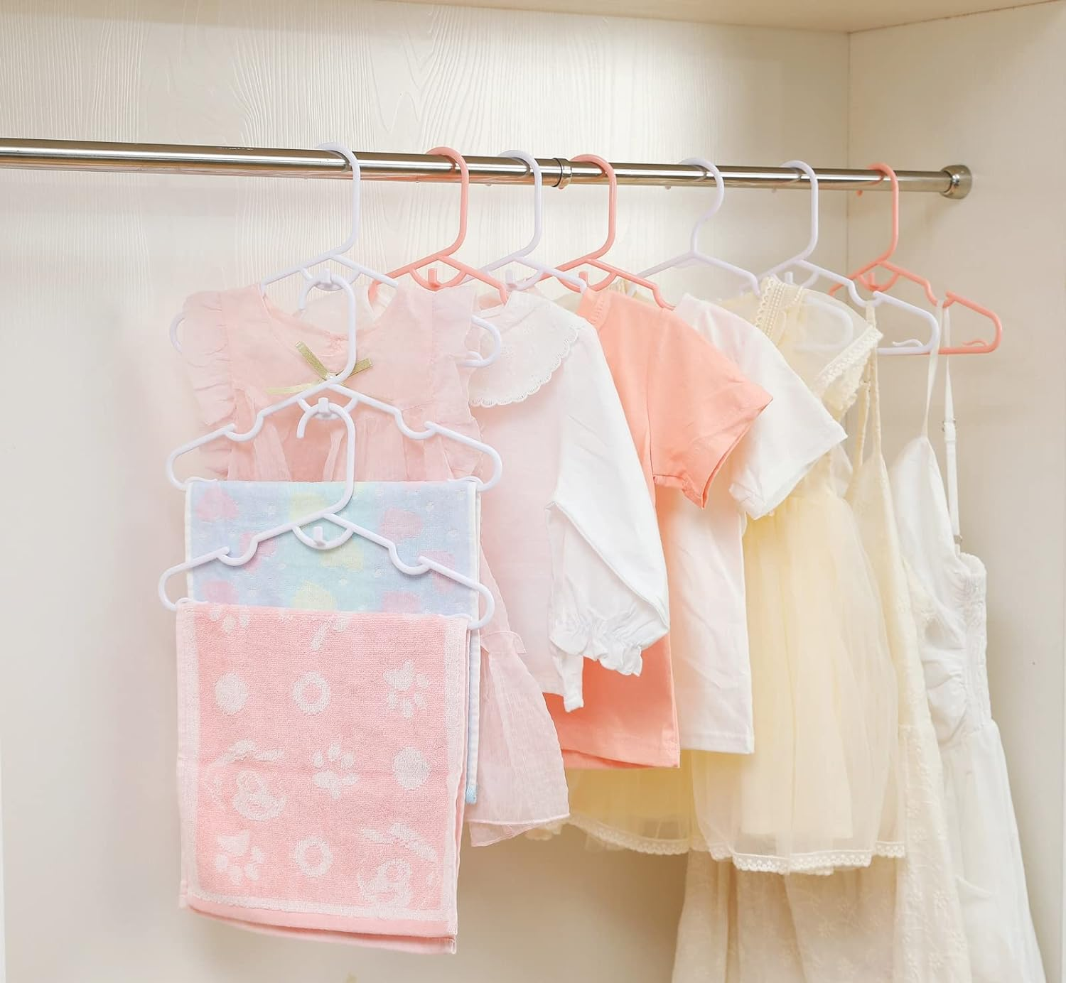 VIIBASE 40Pcs White Baby Nursery Closet Hangers,Non-Slip Laundry Infant Pant Hanger for Born Clothes Gift,Stackable Hangers,Save Space Ultra-Thin Child Coat Hanger for Girl Boy Toddler Kid image number 1