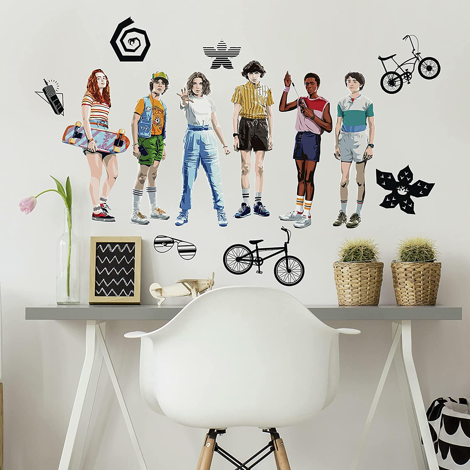 Roommates RMK4675SCS Stranger Things Peel and Stick Wall Decals image number 4