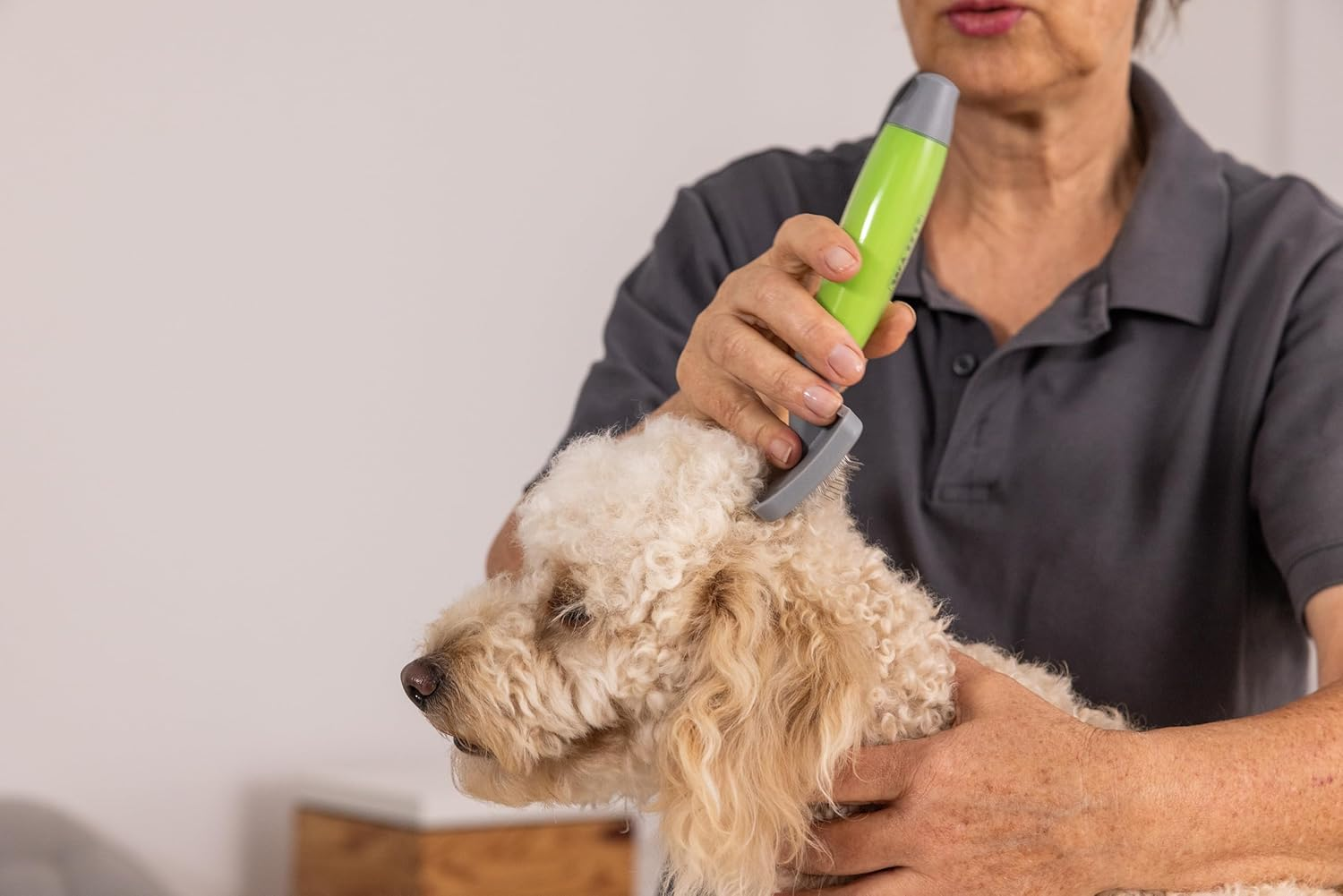 Moser Slicker Brush, Size M - for Medium Dogs image number 2