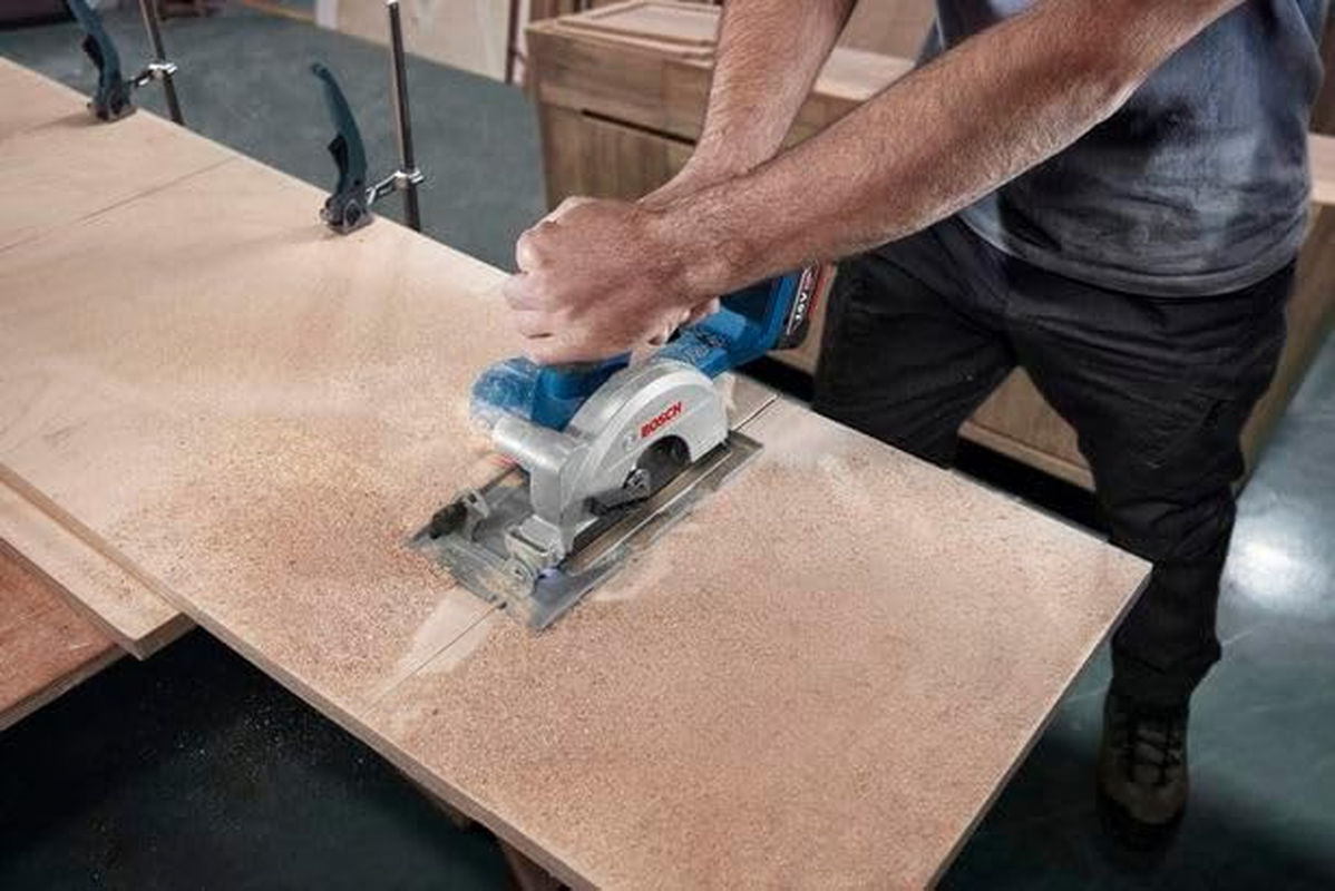 Bosch GKS 18V-51 Cordless Circular Saw image number 1