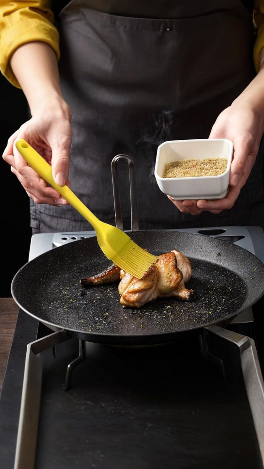 Silicone Pastry Brushes, Set of 6, Fine-Grade Heat-Resistant Basting Brushes for Oil & Butter, Non-Toxic Baking Tools for BBQ, Grilling, Cake & Bread Making, Easy Clean, Reusable image number 4