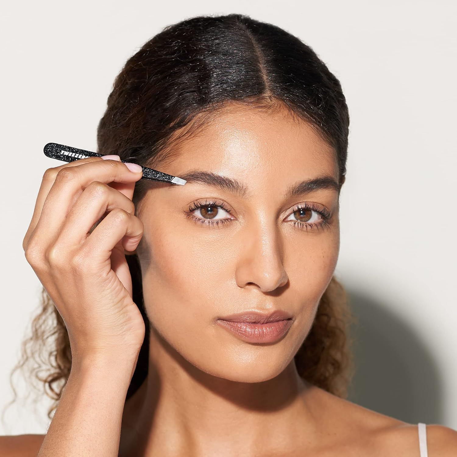 Tweezerman Dusted Onyx Slant Tweezer image number 2